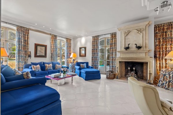 EXCEPTIONAL PROPERTY IN THE HEART OF AN OLIVE GROVE — photo 6