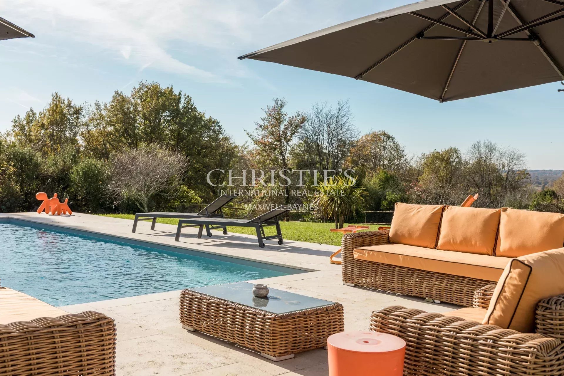 6 Bedroom Villa/Townhouse's Image 25
