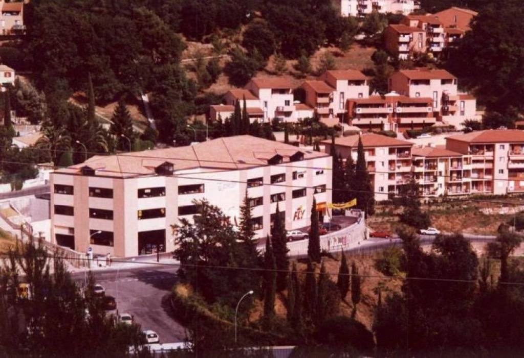 EXCLUSIVITE ENTREPOT 505M²