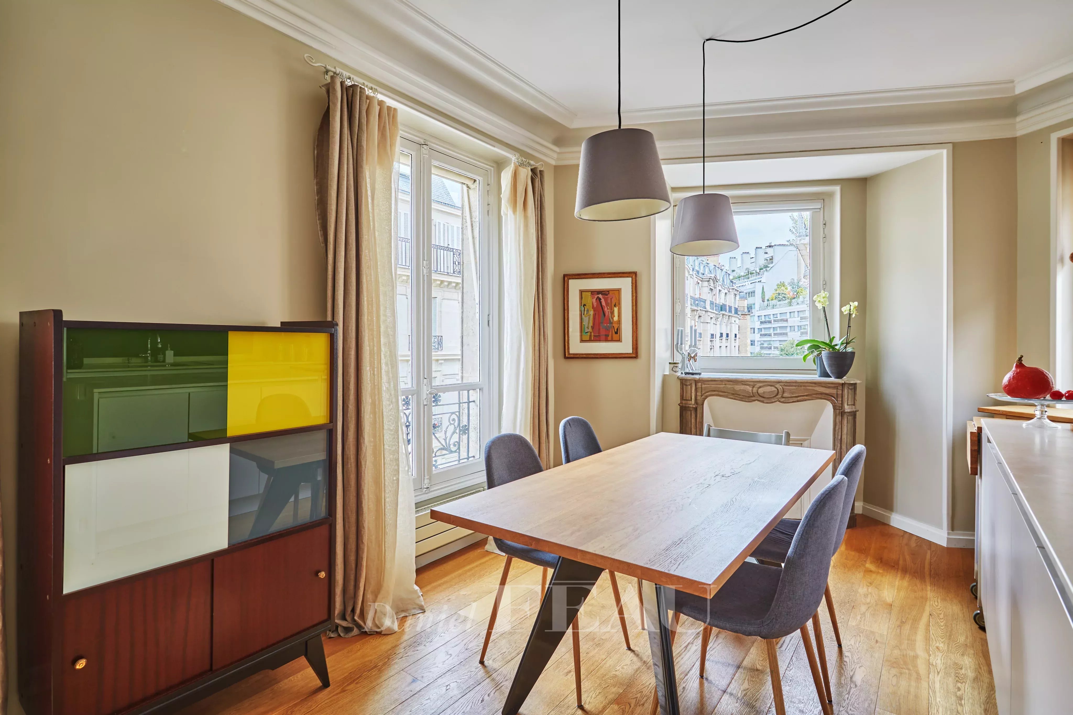Sale Apartment Paris 16th