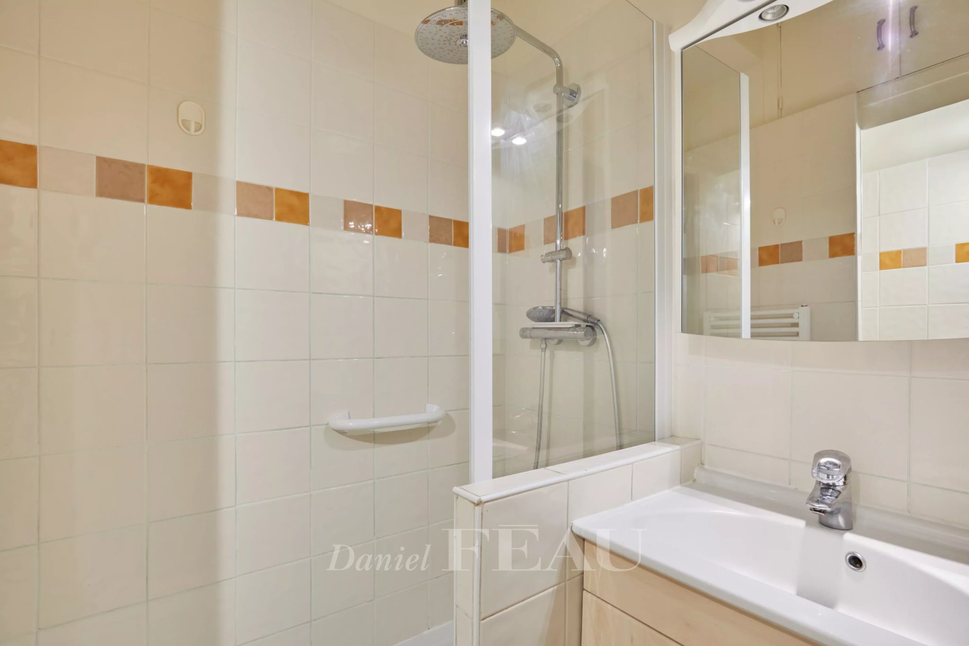 3 Bedroom Apartment/Flat's Image 12