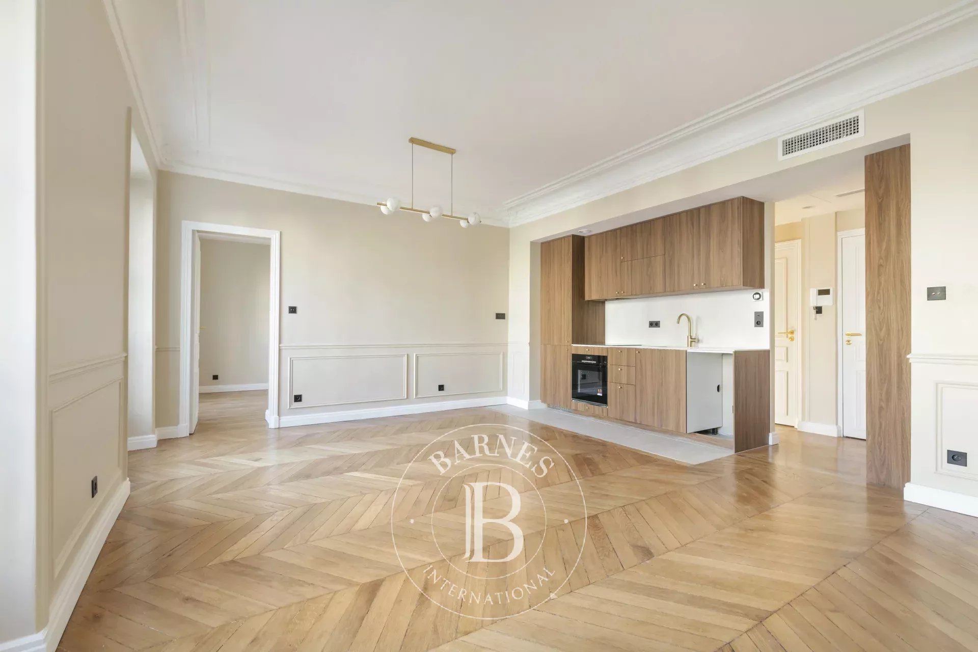 Apartment Paris 75008  -  ref 86727265 (picture 3)