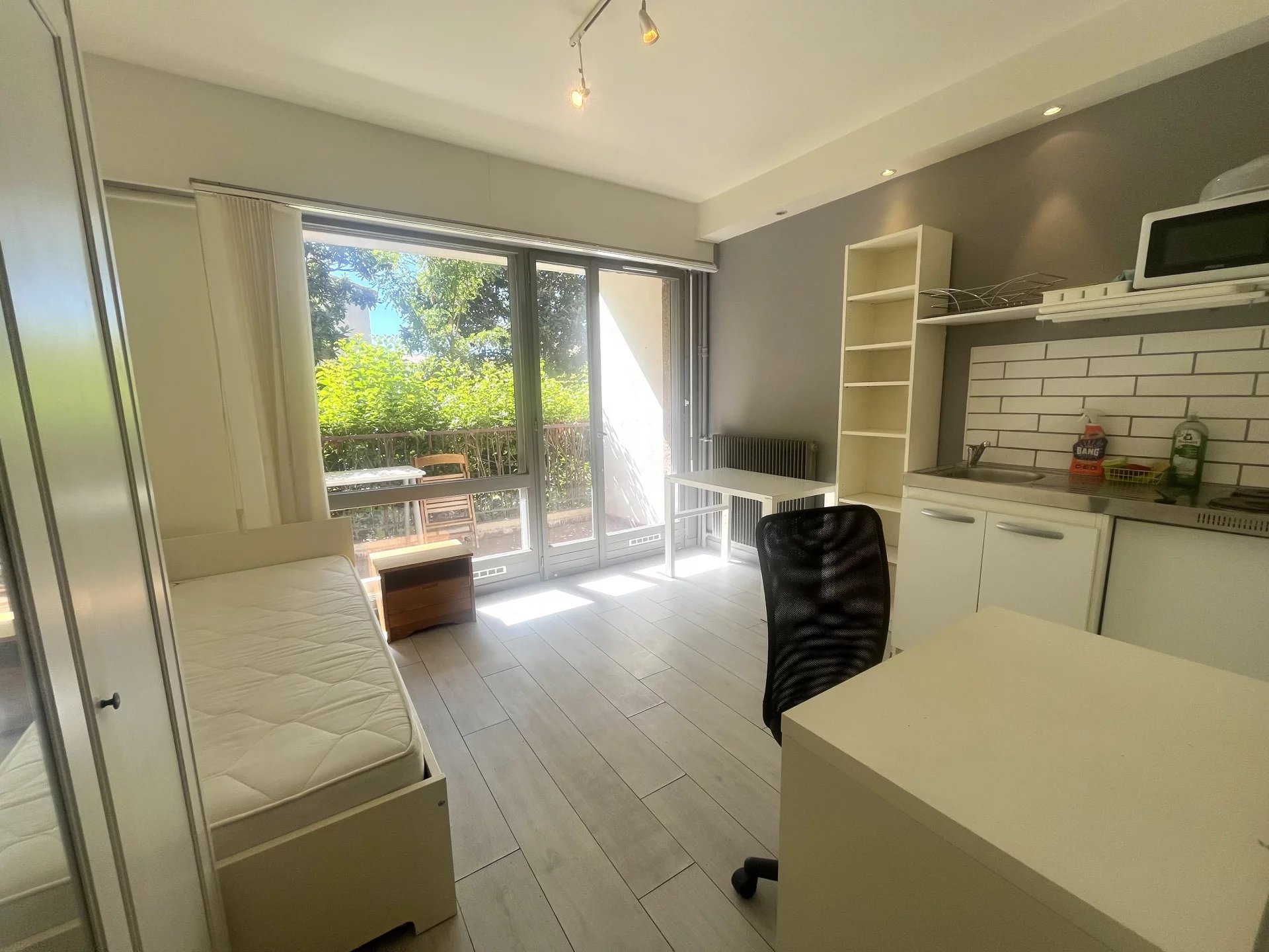 Rental Apartment Marseille 10ème