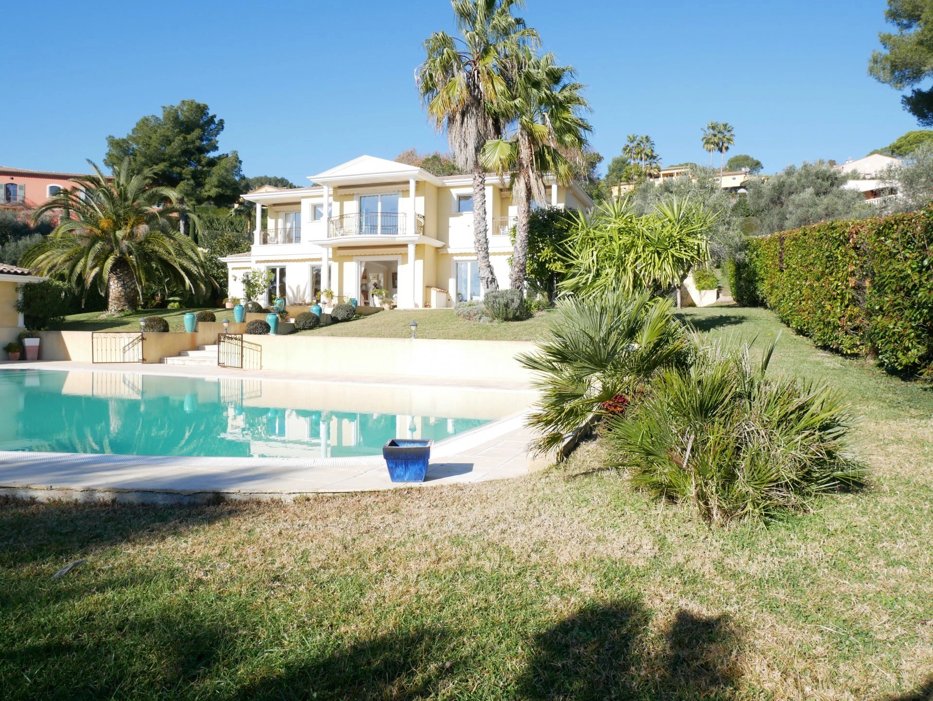 Agence immobilière de 