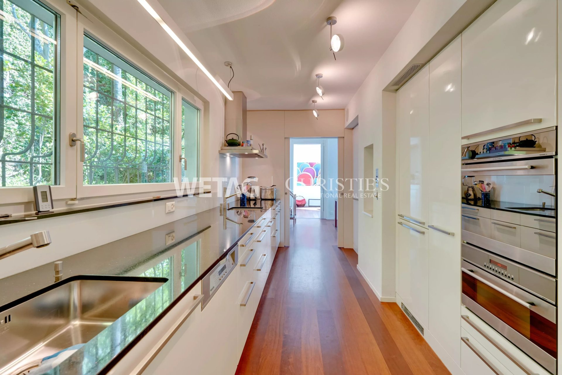 4 Bedroom Villa/Townhouse's Image 5