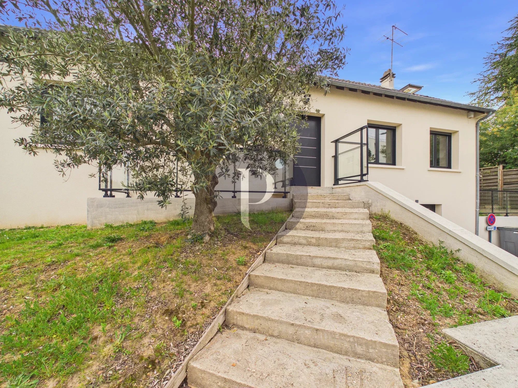 Maison familiale proche Sophie Barat