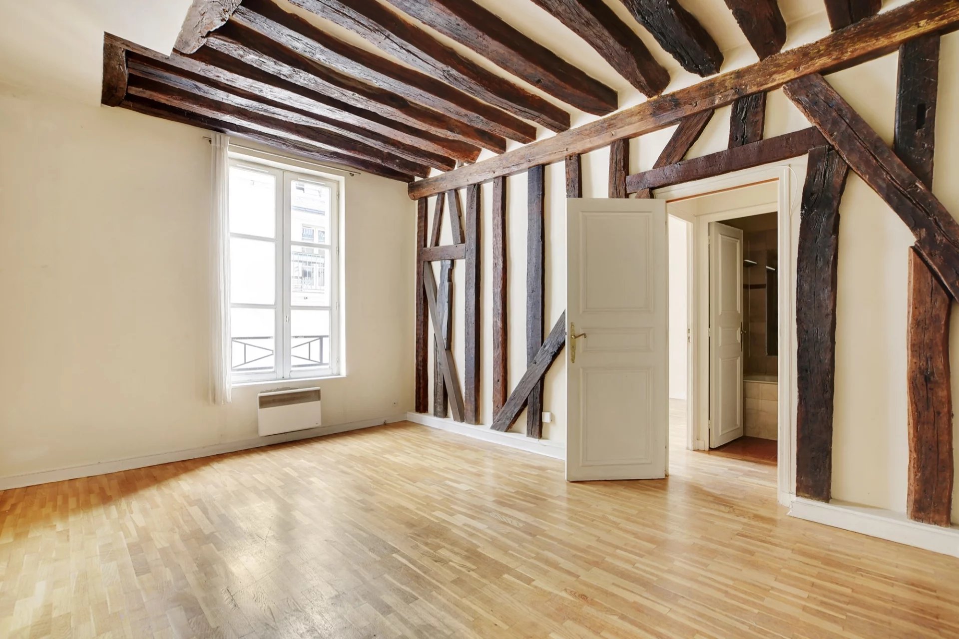 EXCLUSIVITE - PARIS 1er - rue Vauvilliers