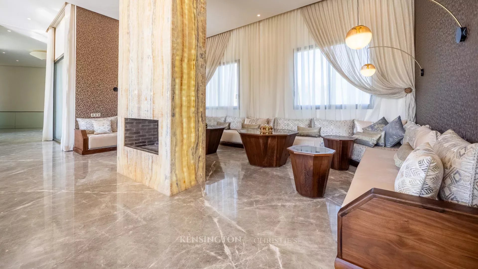 8 Bedroom Villa/Townhouse's Image 24