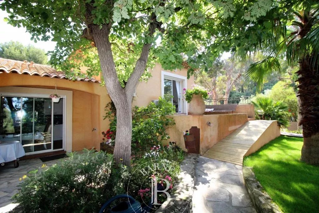 Ev Le Brusc - picture 11