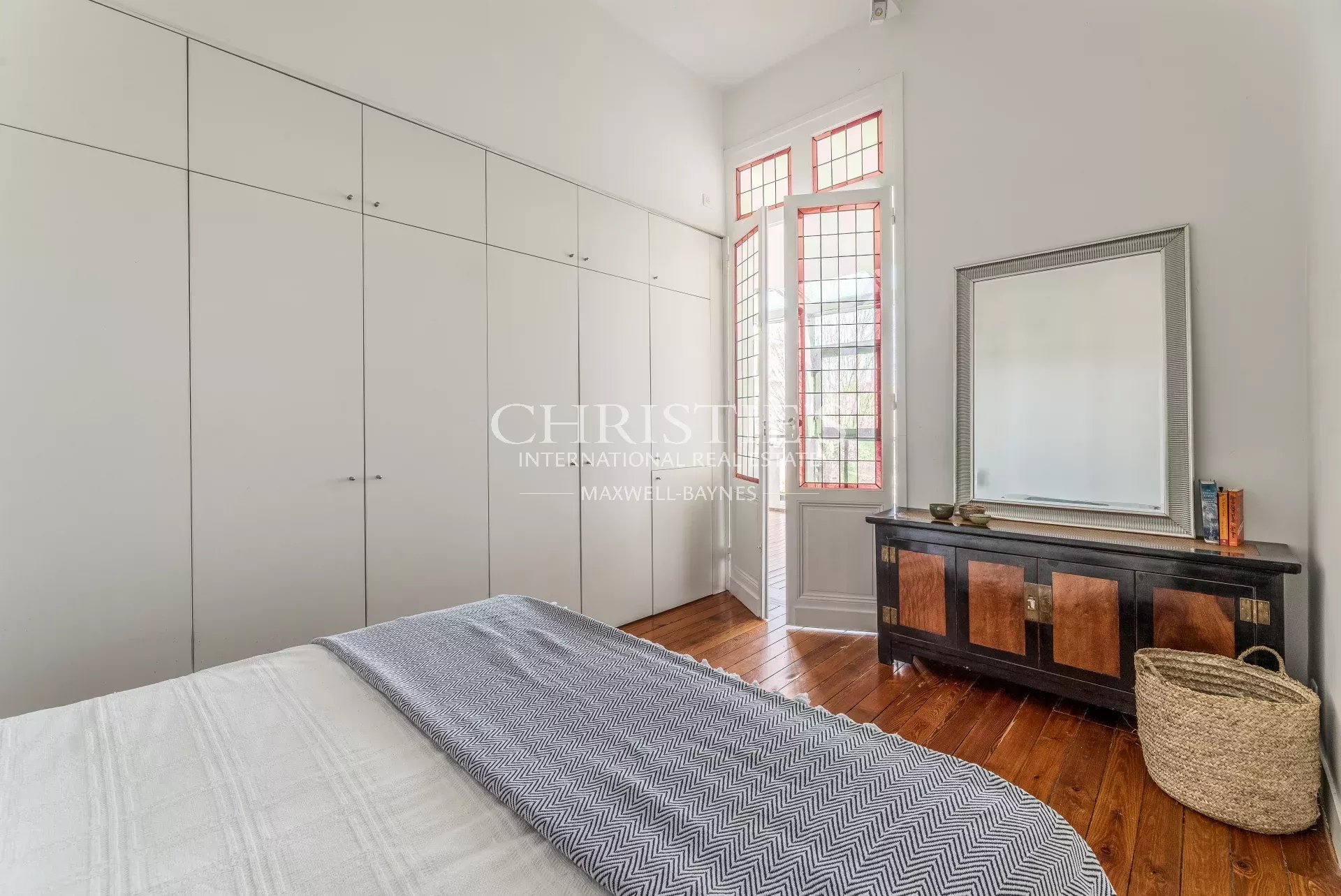 5 Bedroom Villa/Townhouse's Image 14
