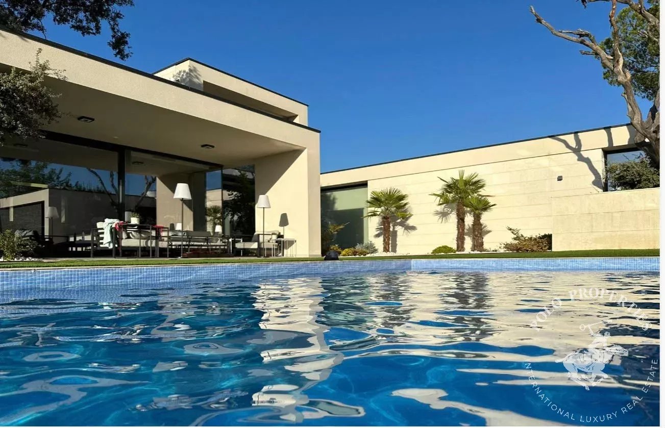 Modern Luxury Chalet with Pool in Las Lomas, Boadilla