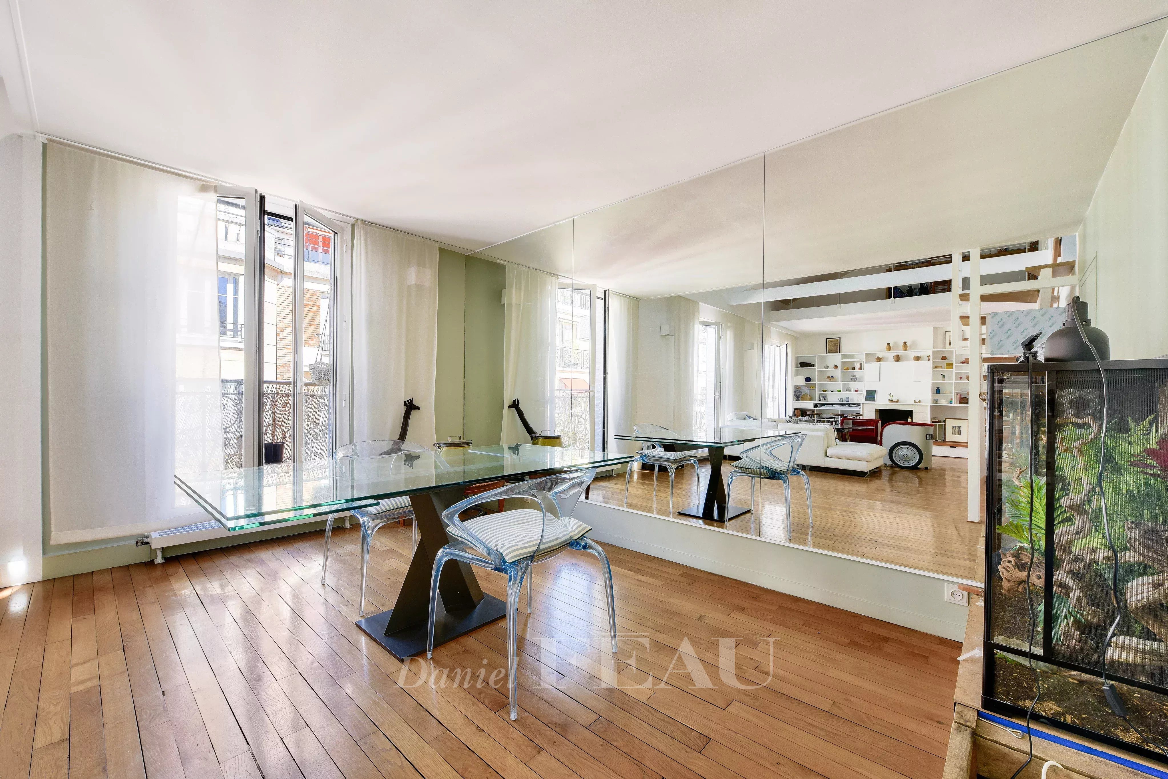 Sale Apartment Paris 15th