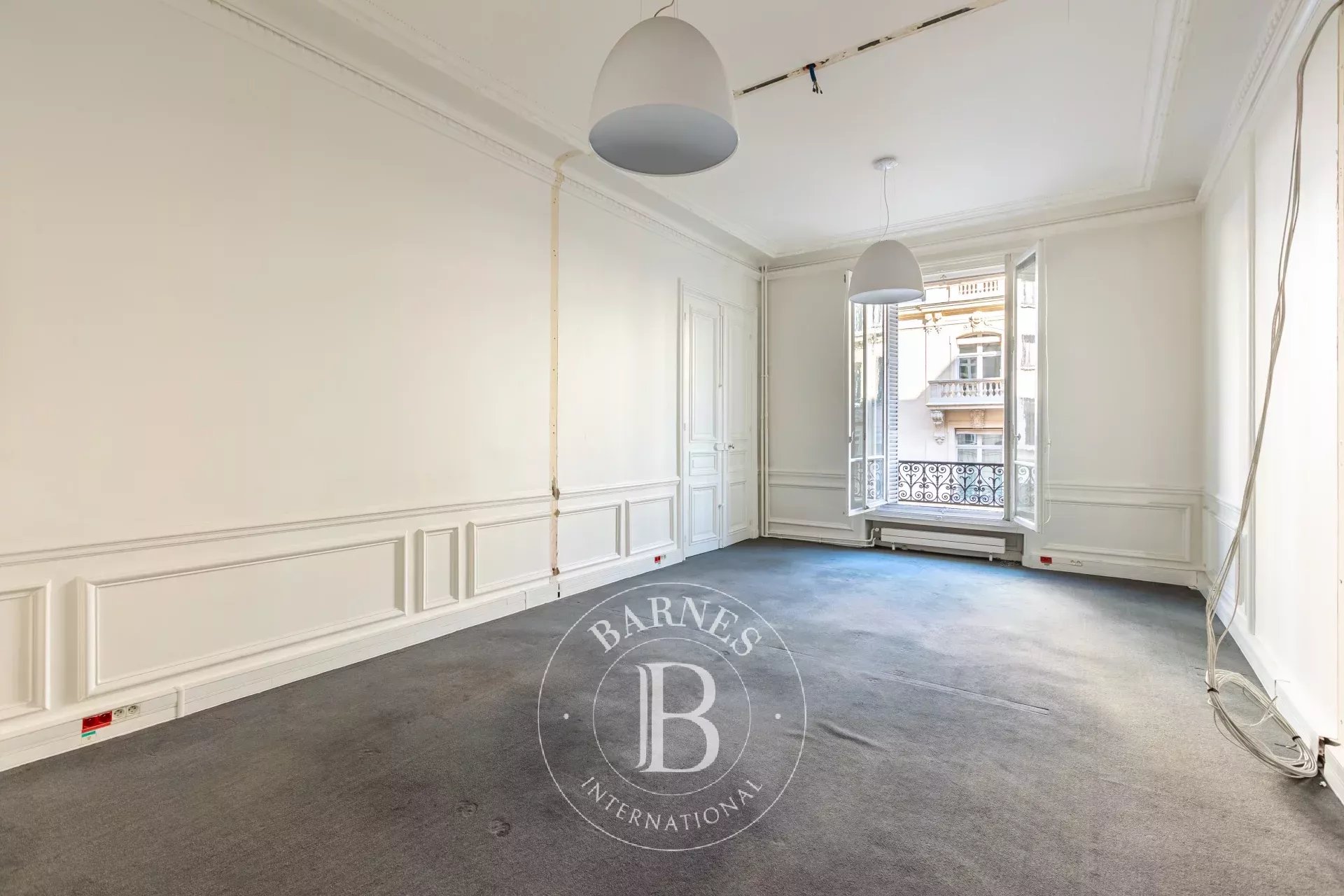 Daire Paris 8ème - picture 6