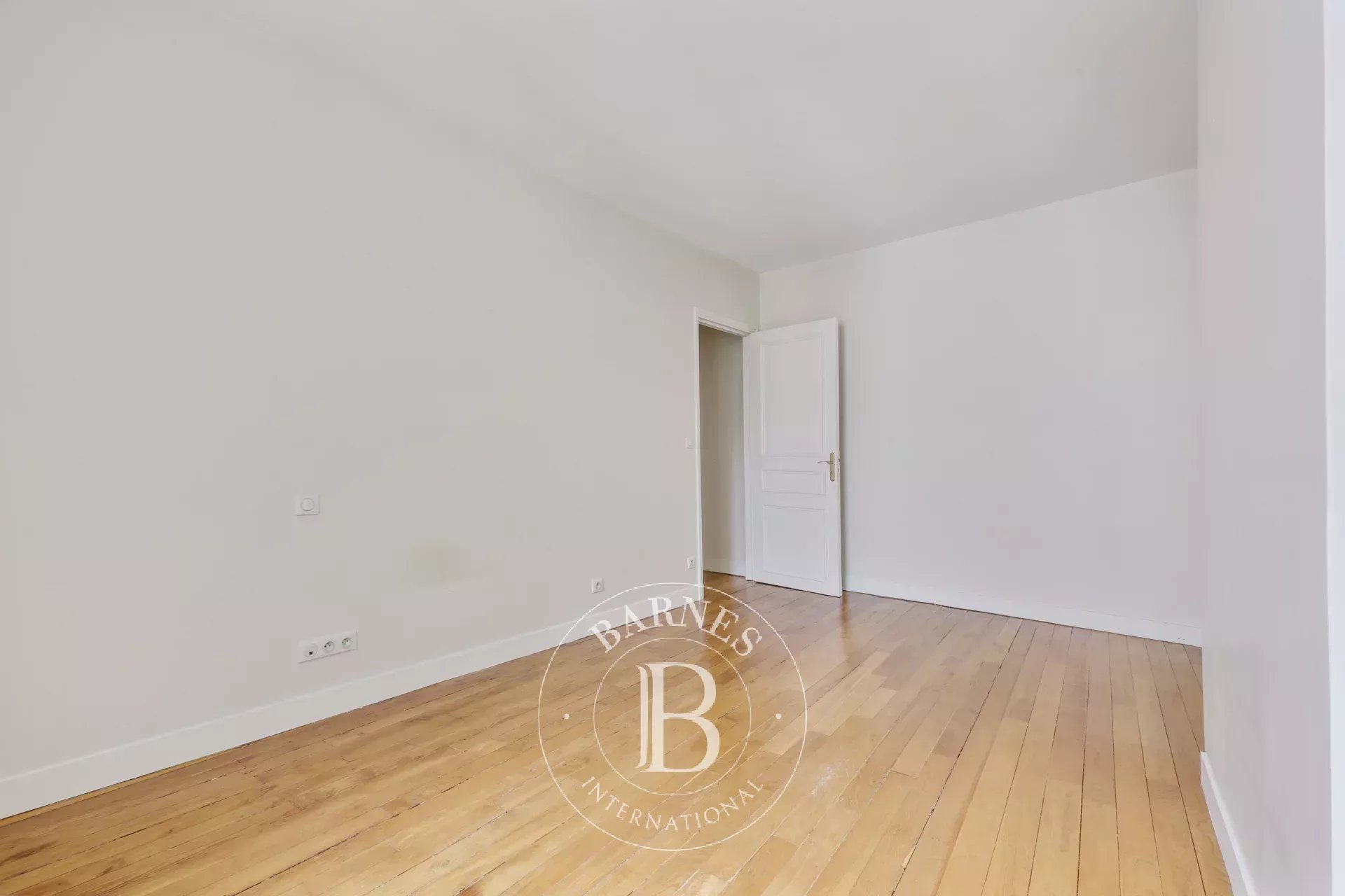 Daire Paris 6ème - picture 8