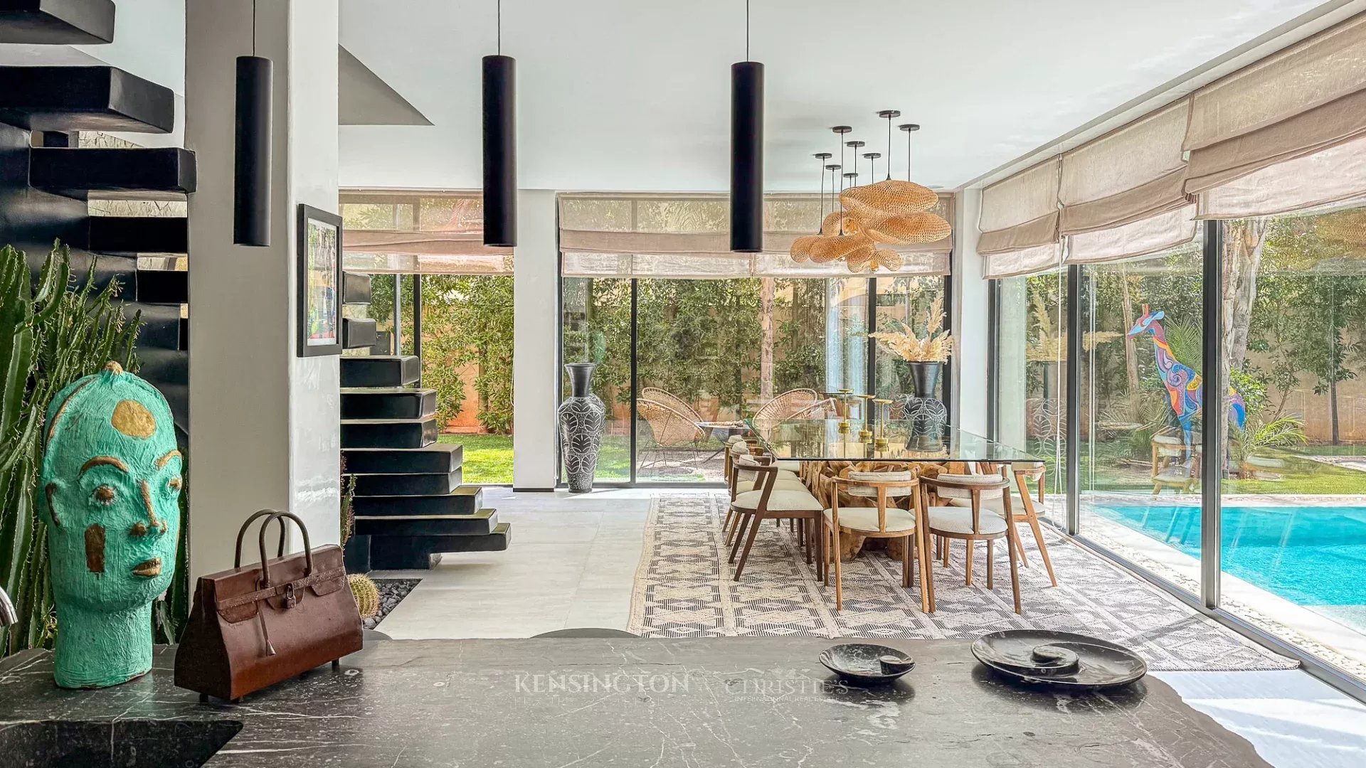 4 Bedroom Villa/Townhouse's Image 10