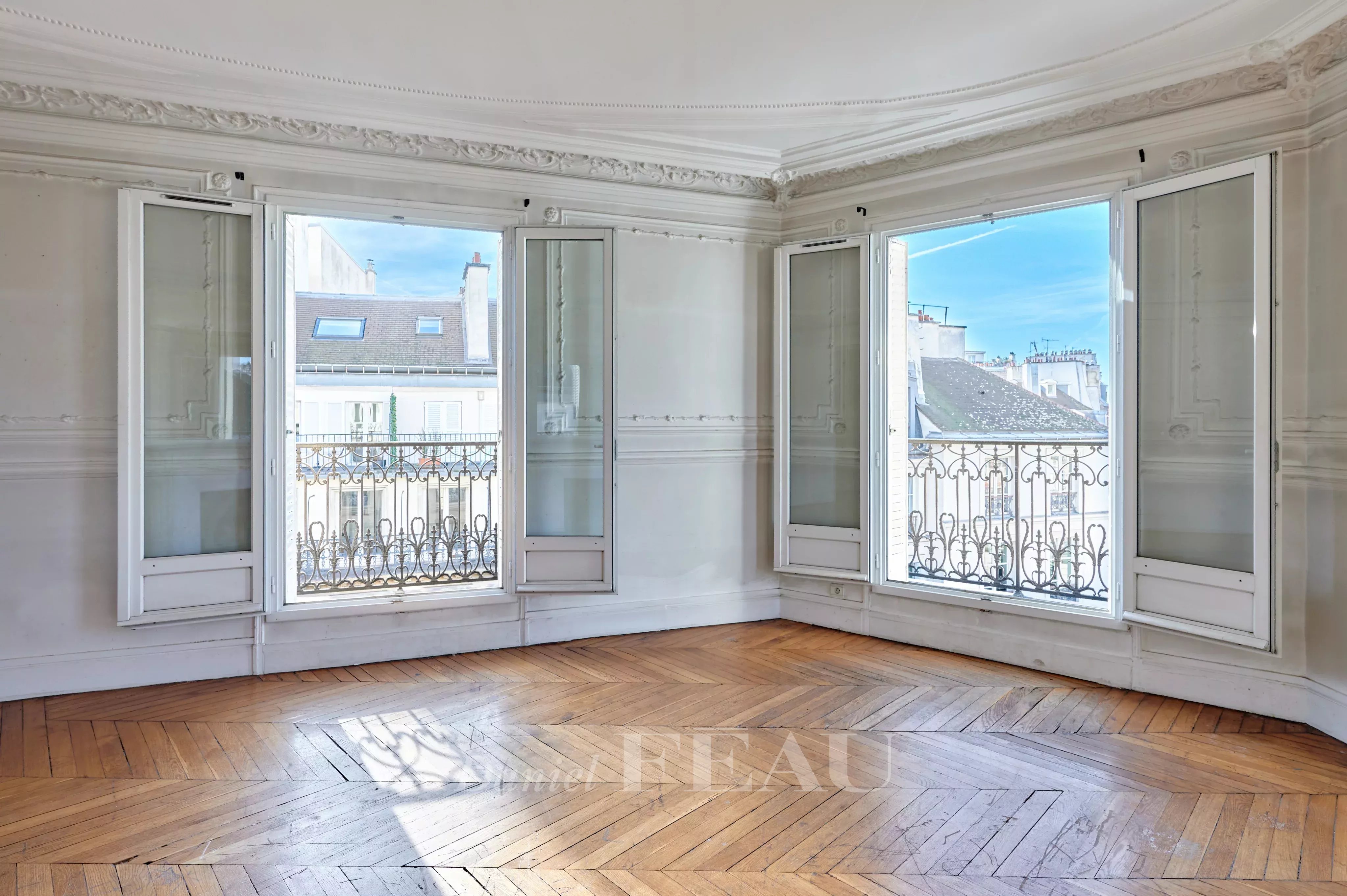 Sale Apartment Paris 6th