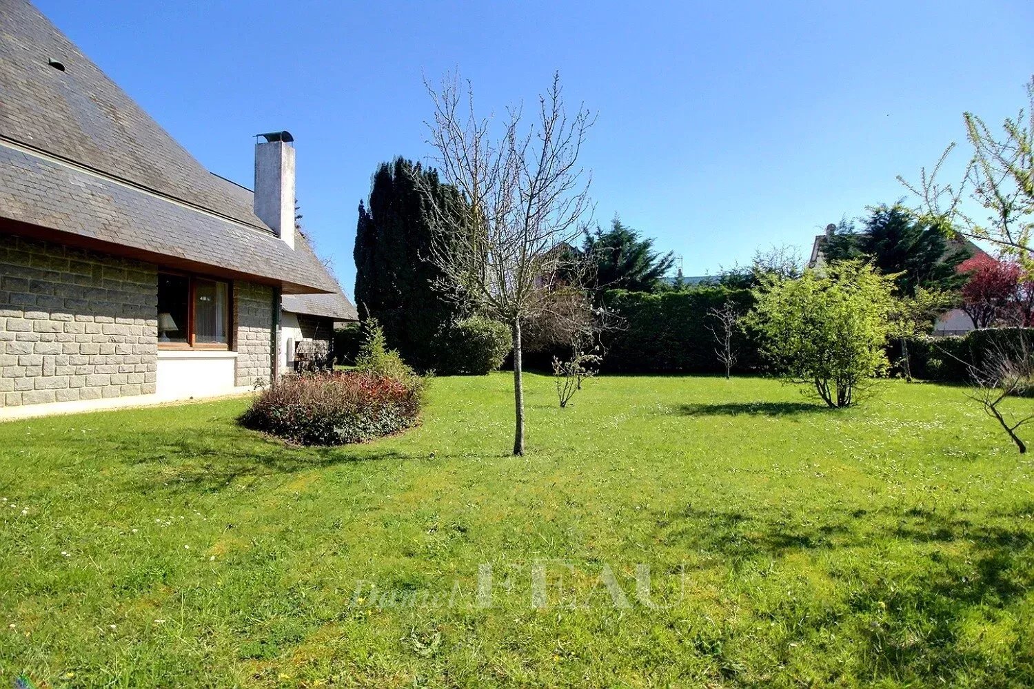 Deauville, Architect-designed house, to renovate