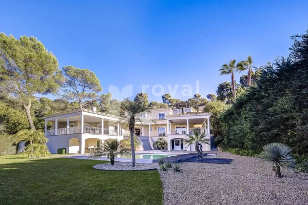 Luxury Villa for Sale in Mougins | Royal Mougins Golf Estate — photo 3