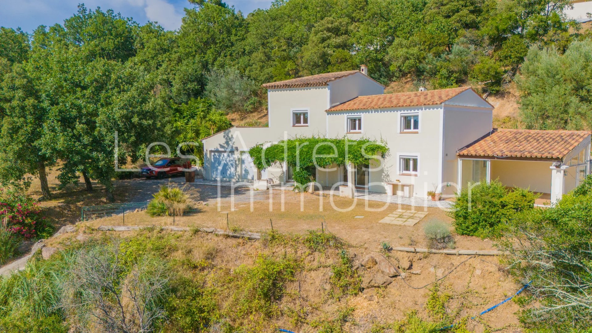 Agence immobilière de 
