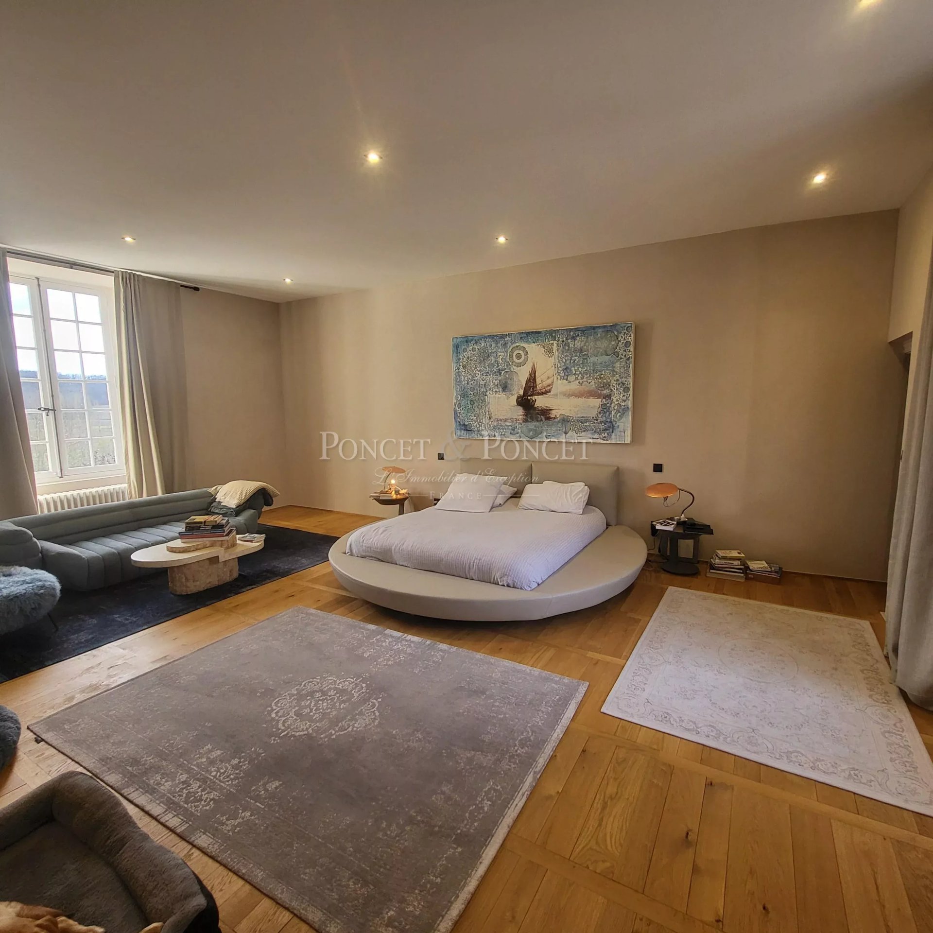 5 Bedroom Villa/Townhouse's Image 13