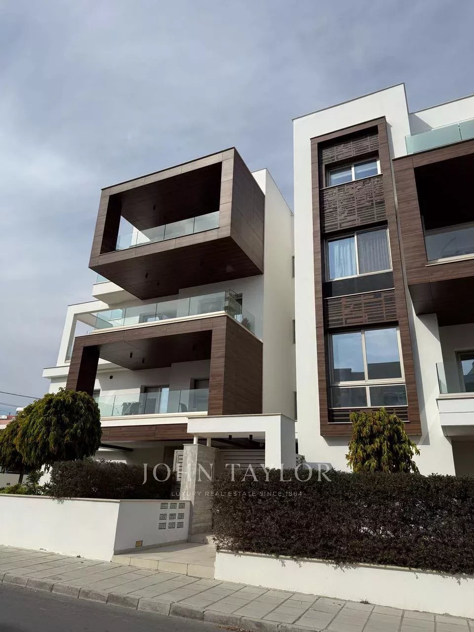 Mieszkanie 3 pokoi 124 m² Jermasoja, Cypr