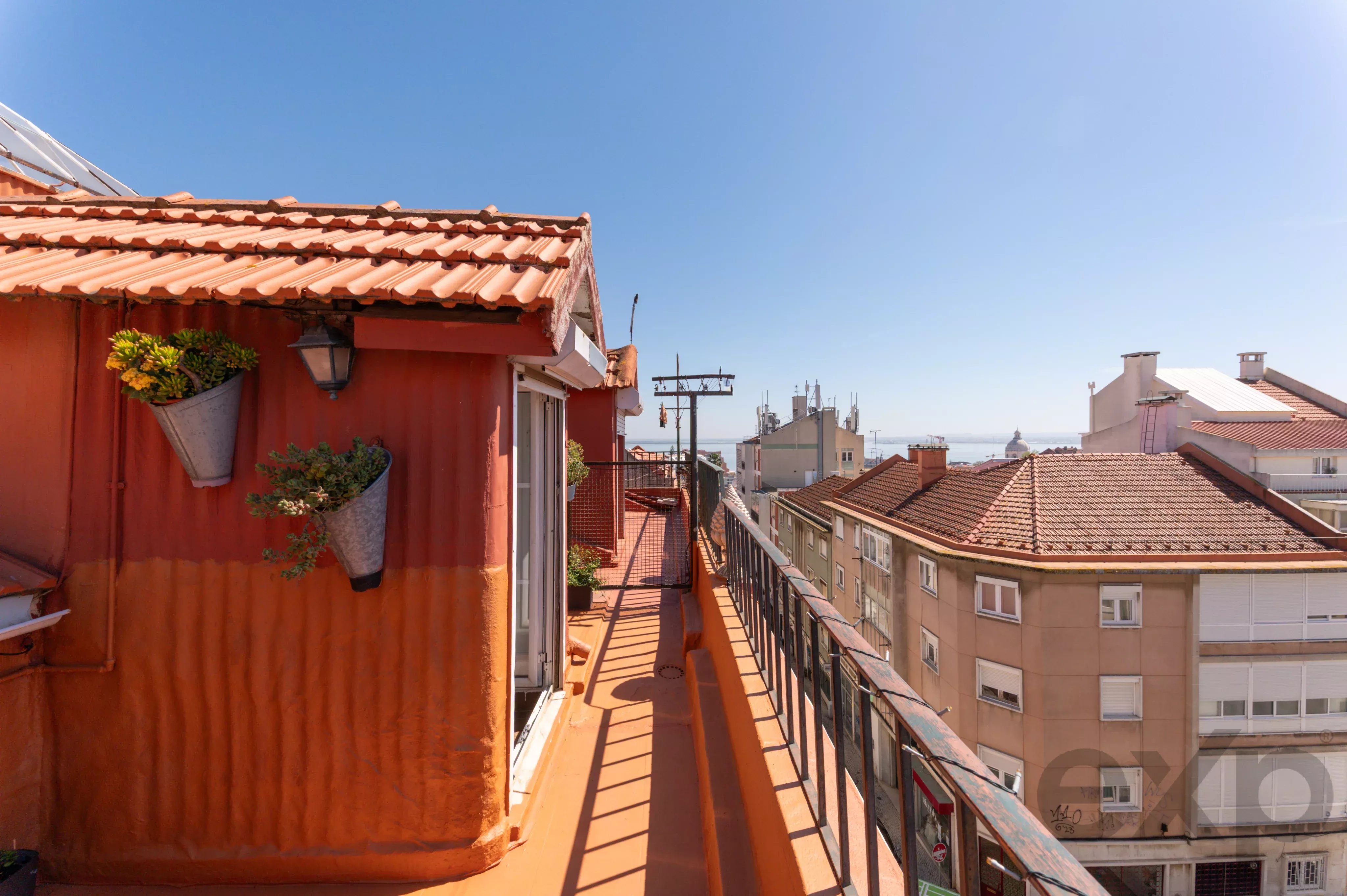 Charming 1-Bedroom Furnished Apartment in Lisboa 86902045 image 8