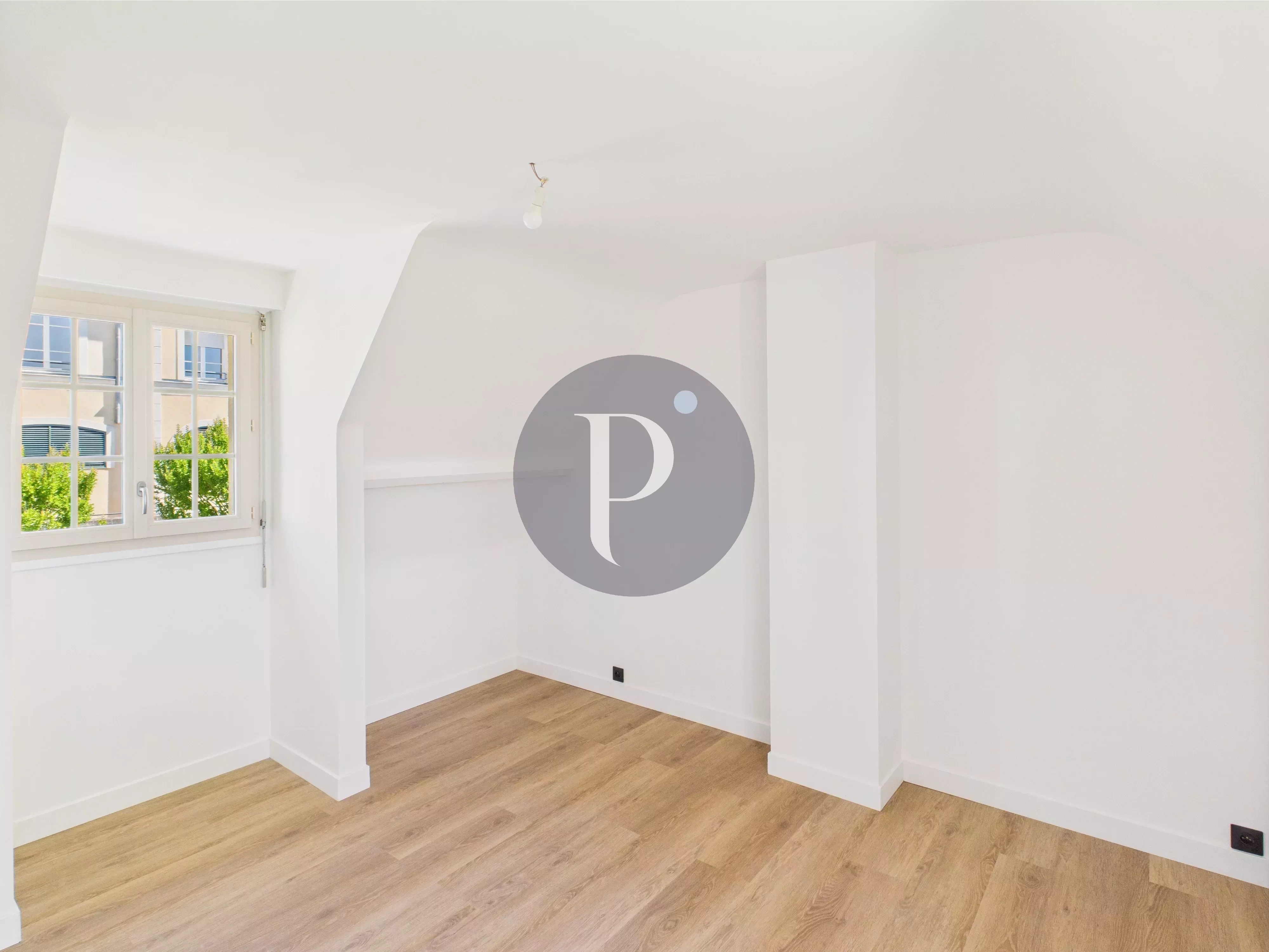 vente-maison-6-pieces-verrieres-le-buisson-85270510