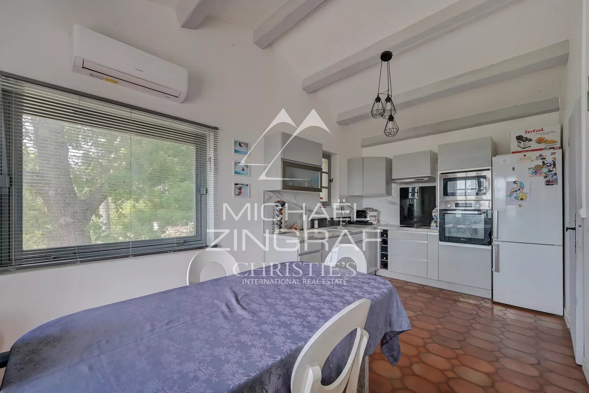 5 Bedroom Villa/Townhouse's Image 18