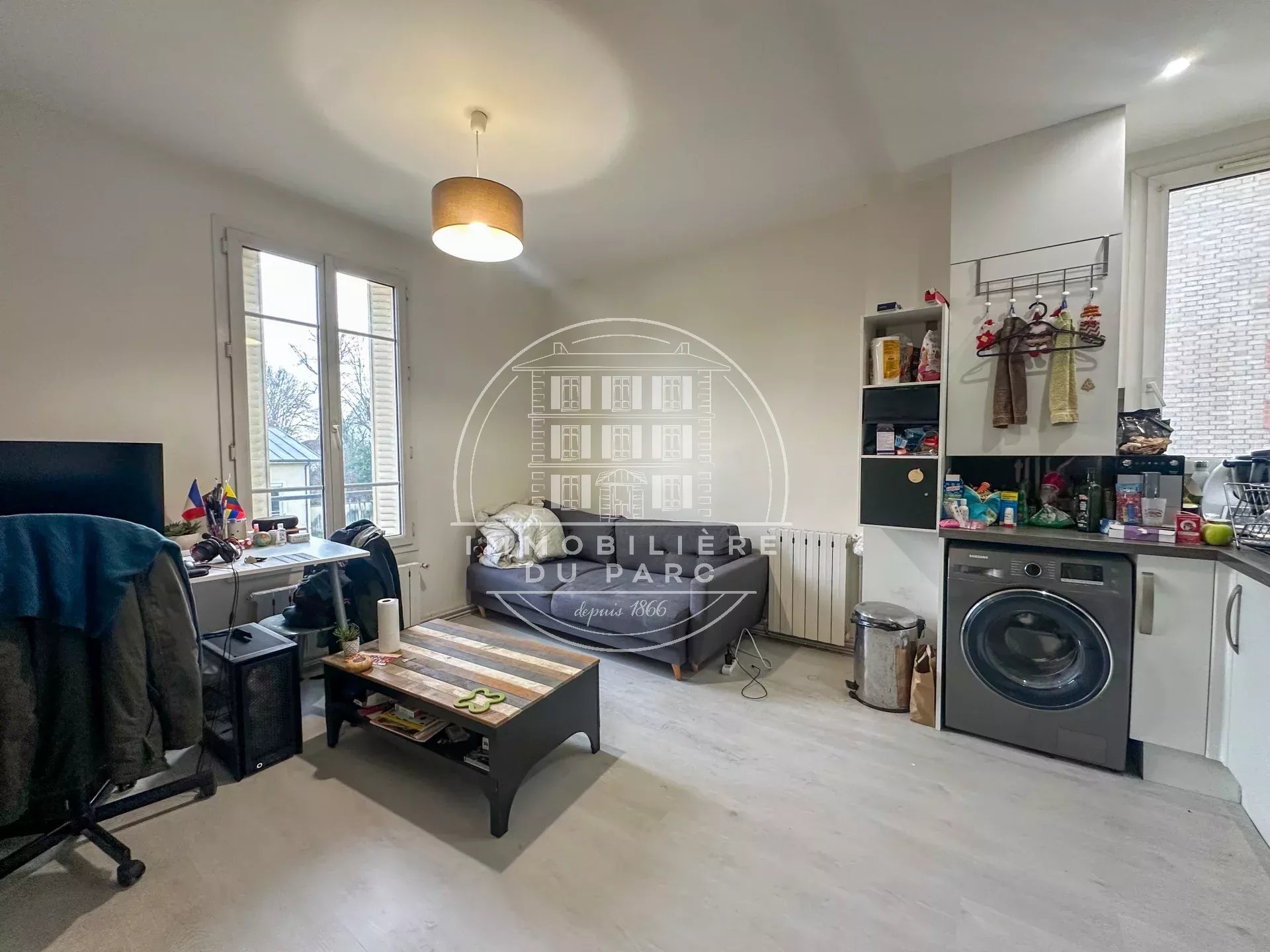 Agence immobilière de 