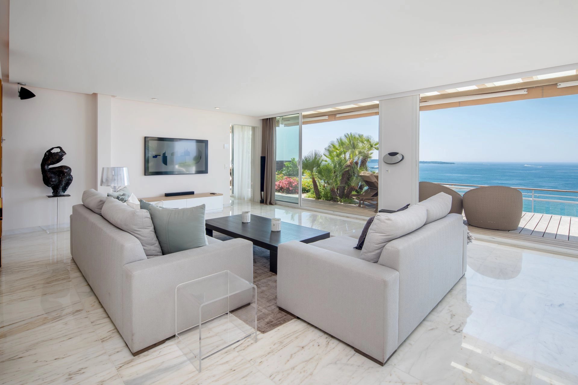 Living-room Wooden floor