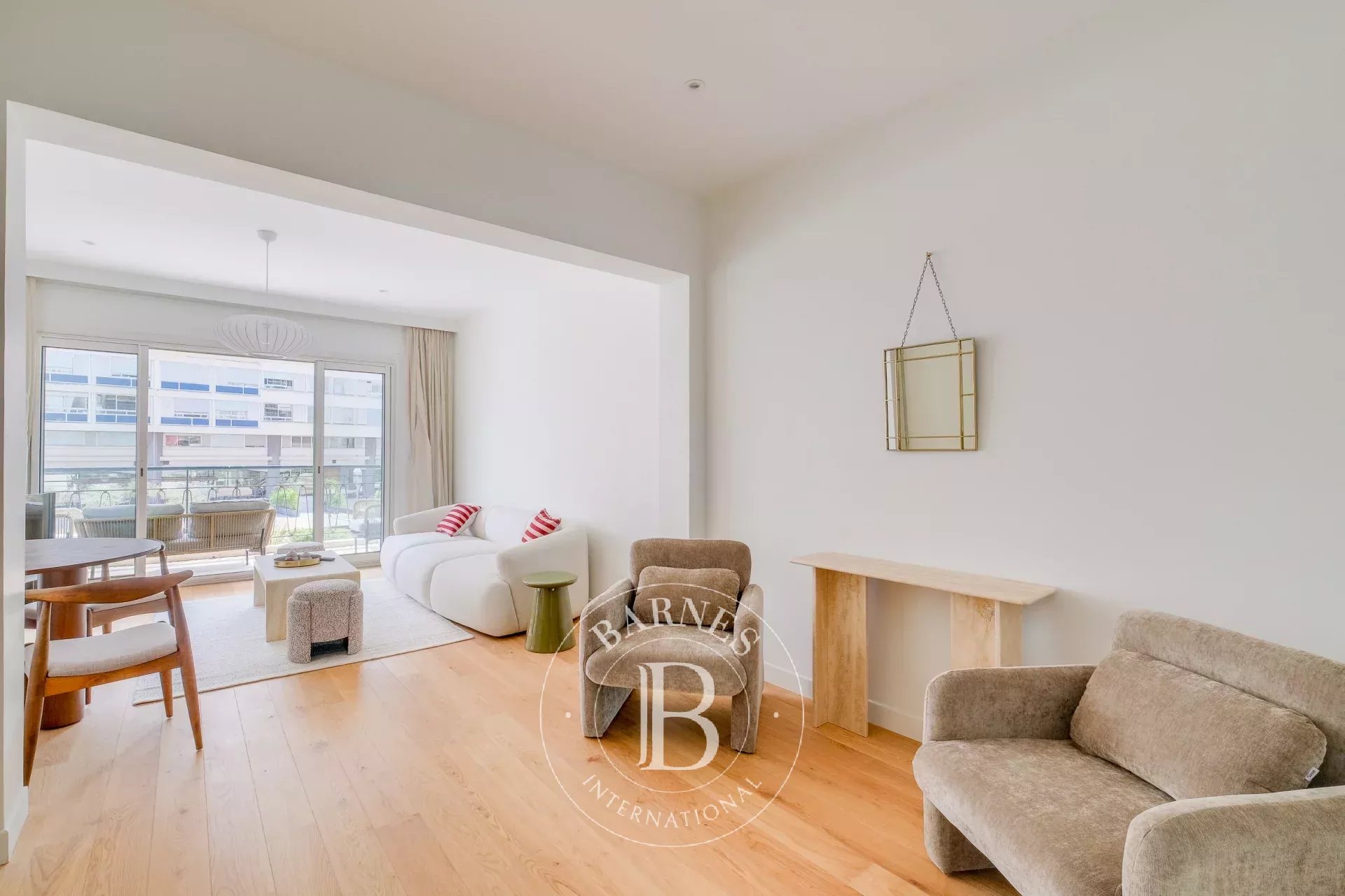 Appartement Marseille 13008  -  ref 86922228 (picture 2)