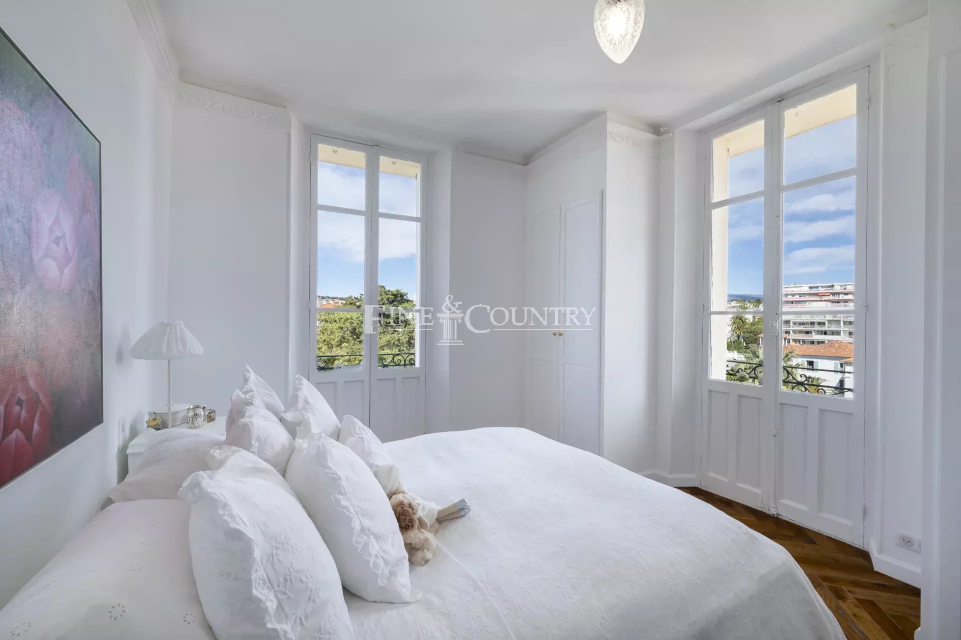 Photo of Bourgeois Apartment For Sale in Cannes