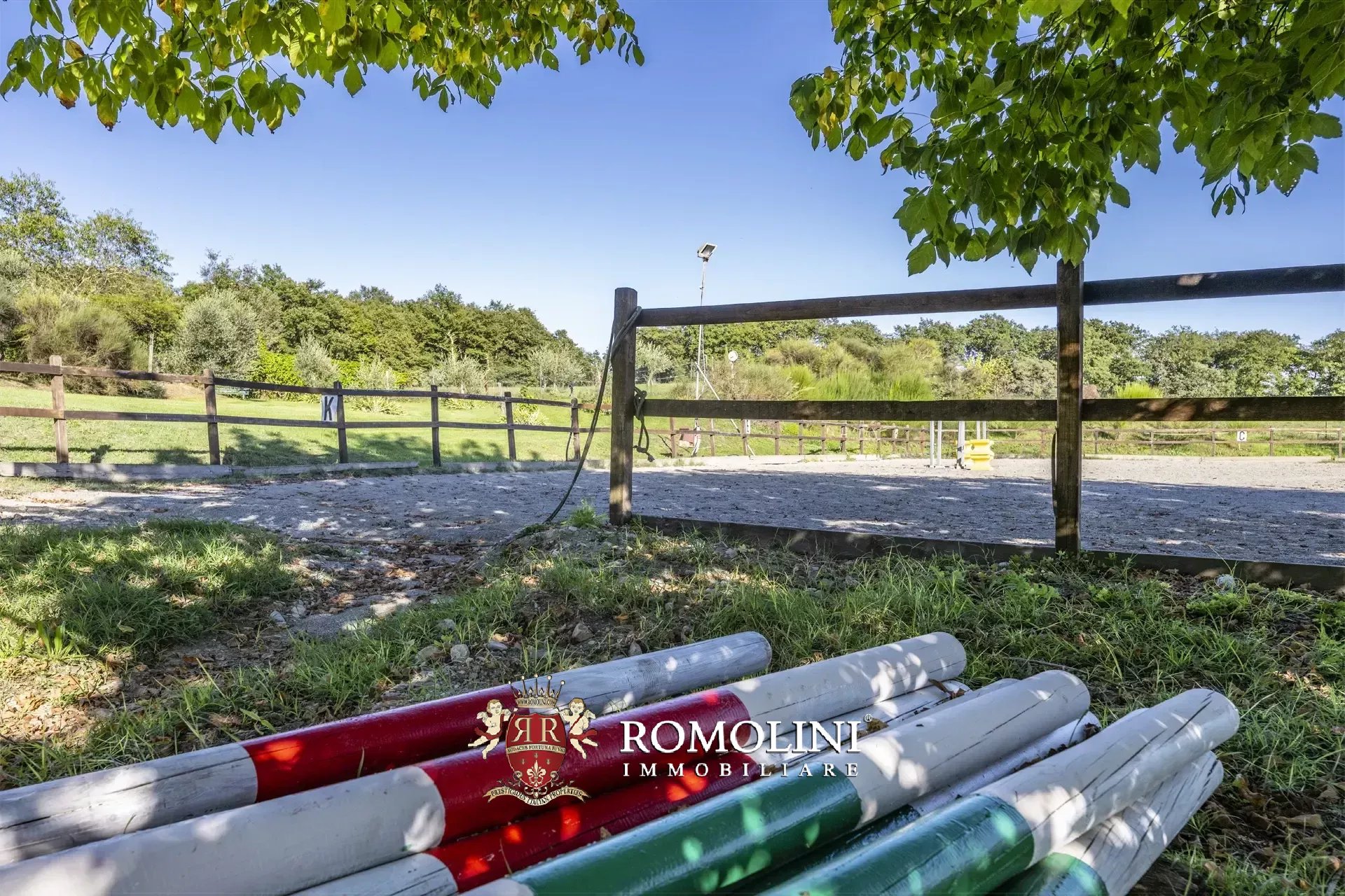 9 Bedroom Horse Property's Image 13