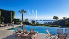 Luxury Villa for Sale in Super Cannes | Panoramic Sea View Estate — photo 3 of 7