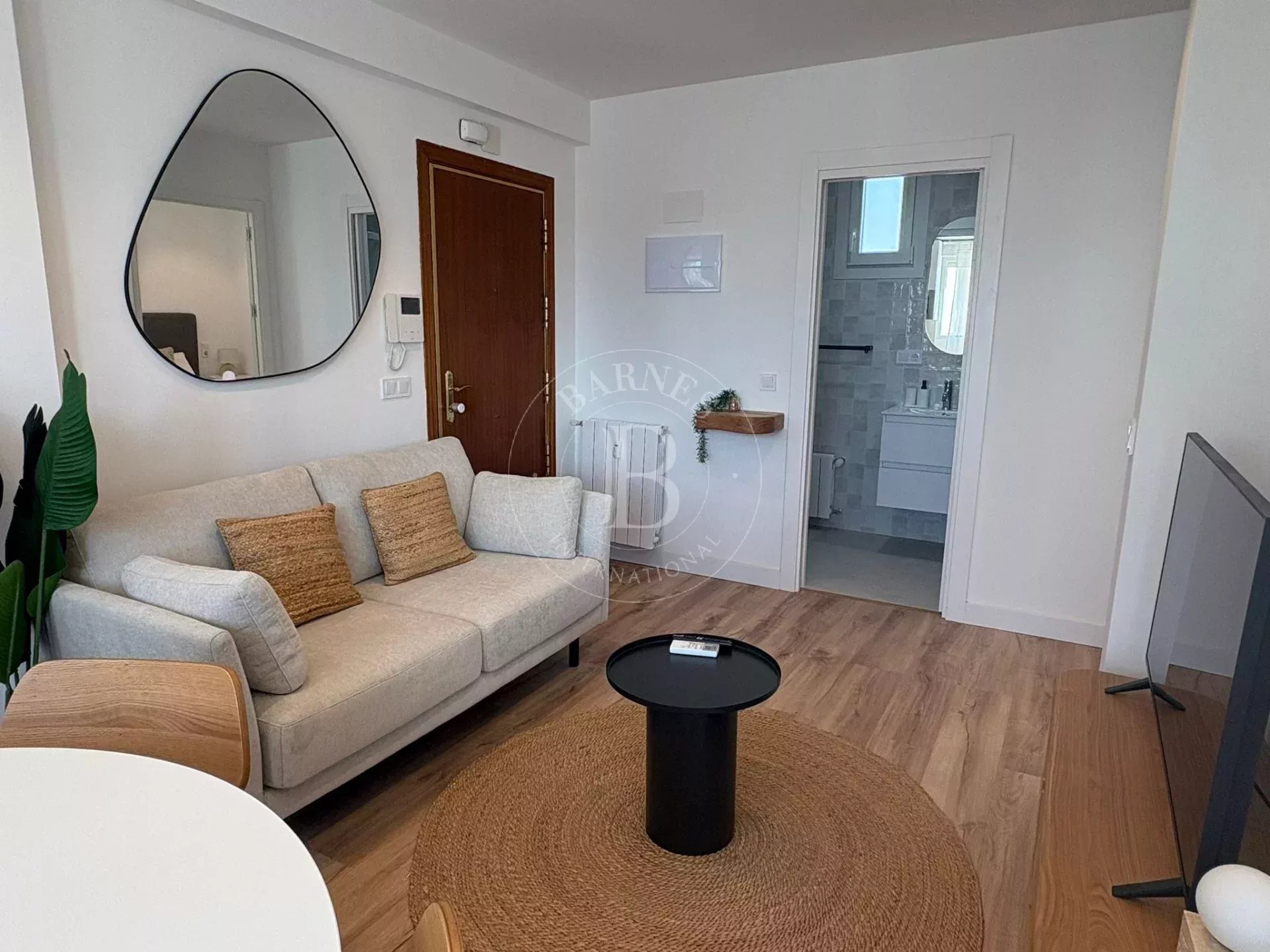 كنة Madrid - picture 3