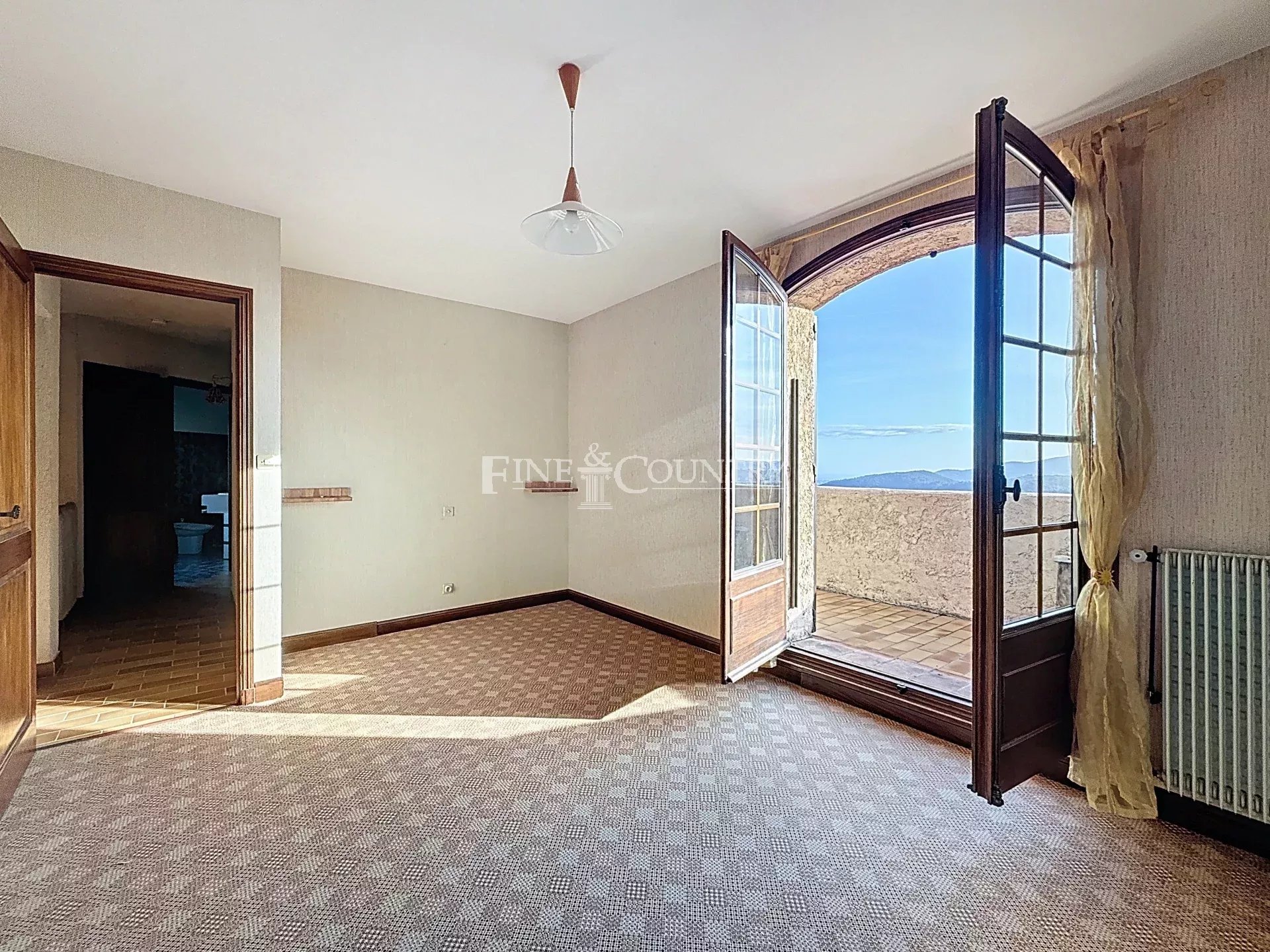 Photo of For sale property in Cabris