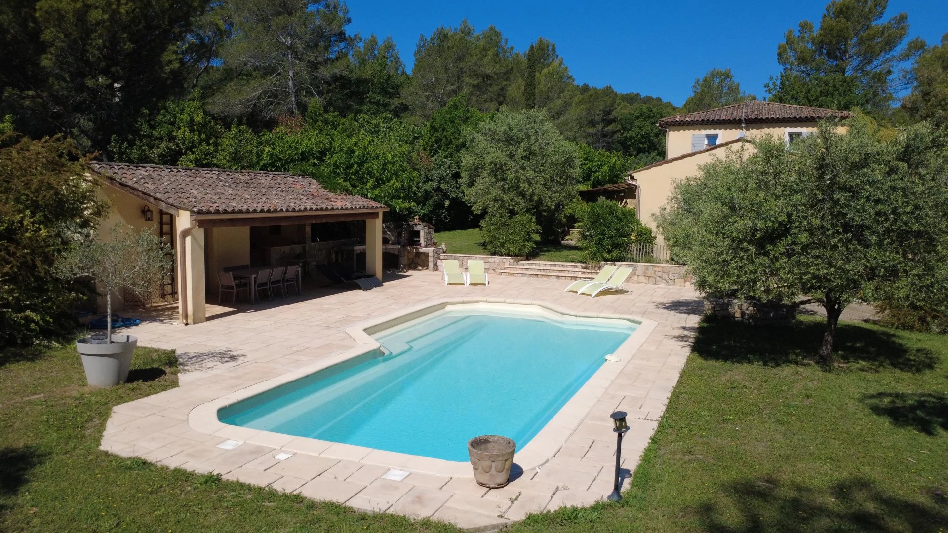 Fabulous 4 bedroom house with large Independent Studio and Swimming Pool - Fayence