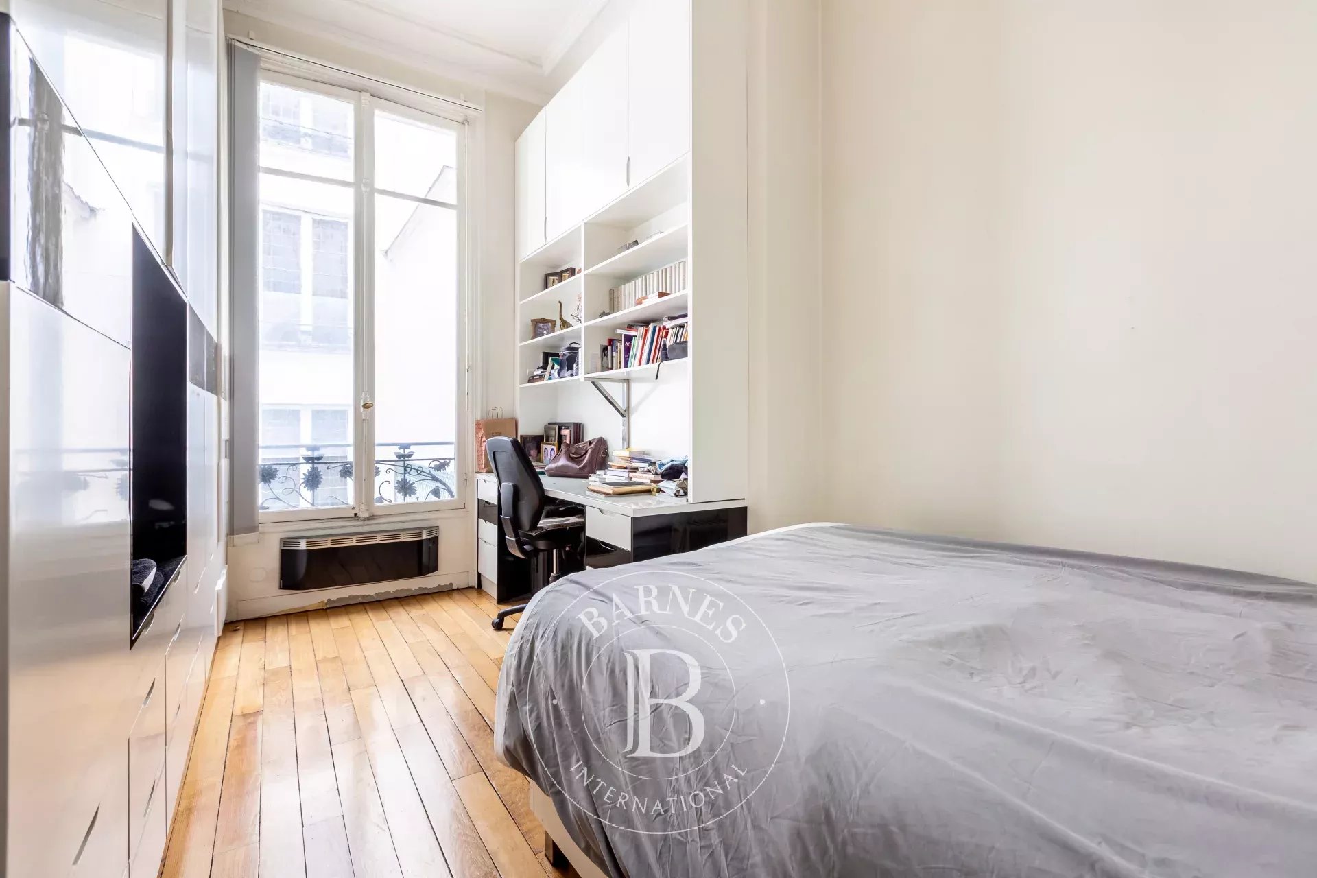 Paris  - Apartment 4 Bedrooms - picture 12