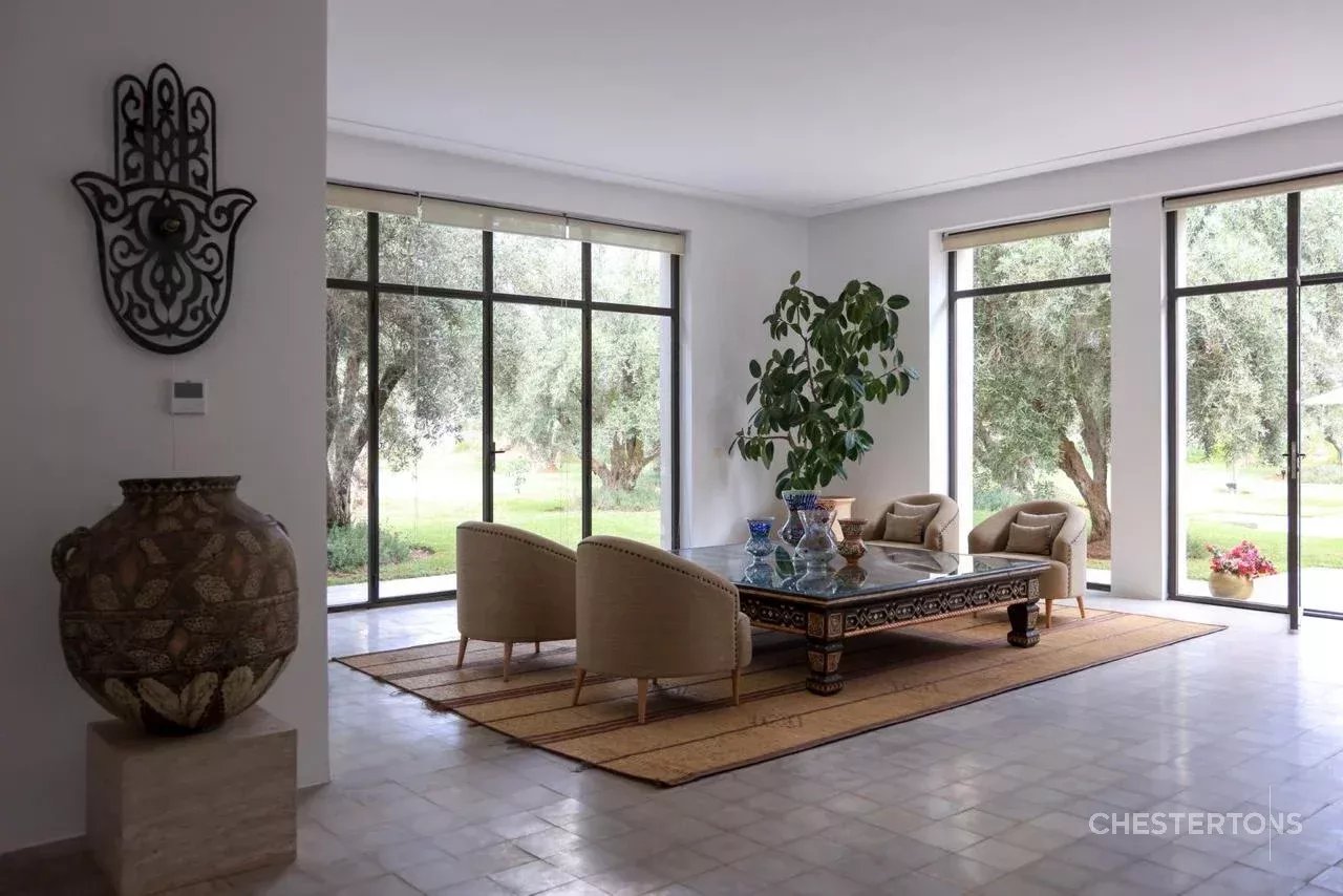  Image of Villa - 4 Bedrooms for Rental in Marrakech-Ménara-Marrakech-Morocco, Image 8