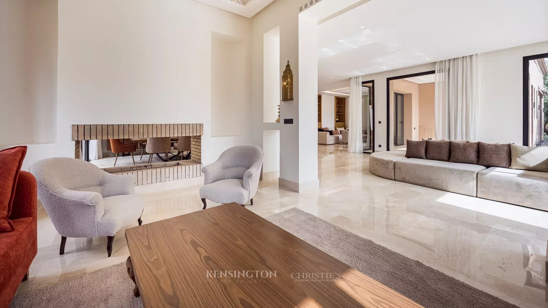 6 Bedroom Villa/Townhouse's Image 11