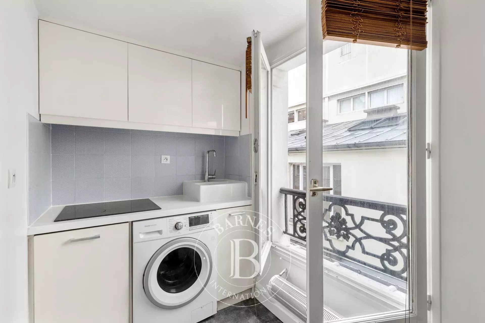 Daire Paris 3ème - picture 8