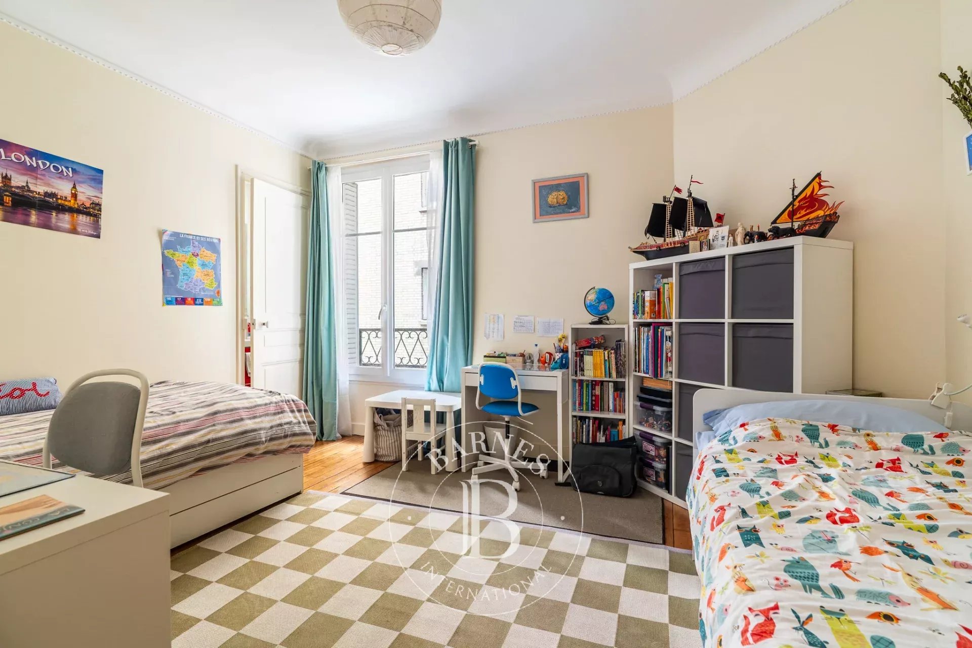 Paris  - Apartment 3 Bedrooms - picture 10