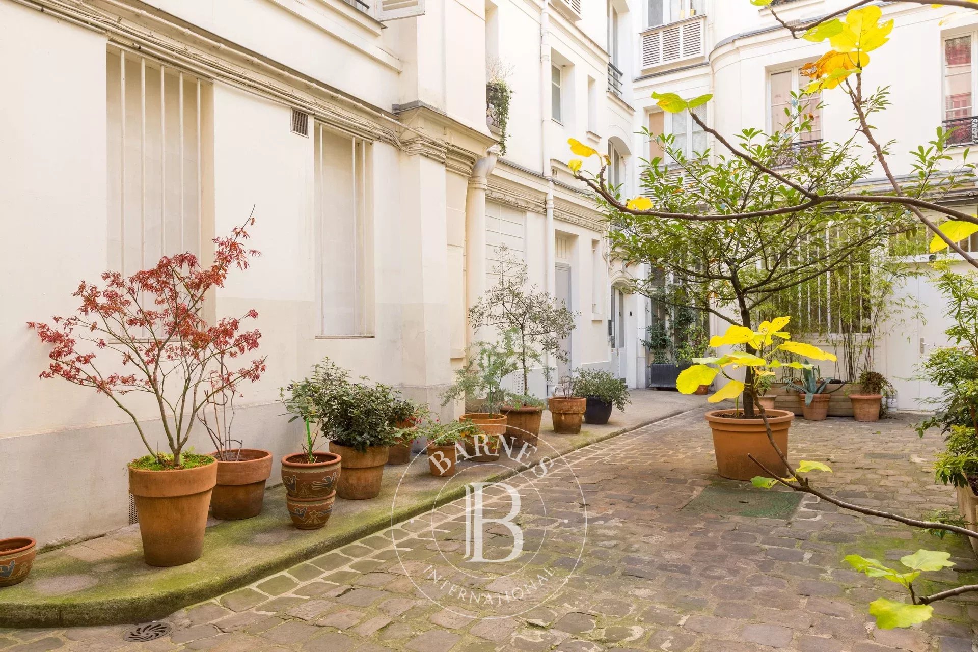 Daire Paris 10ème - picture 8