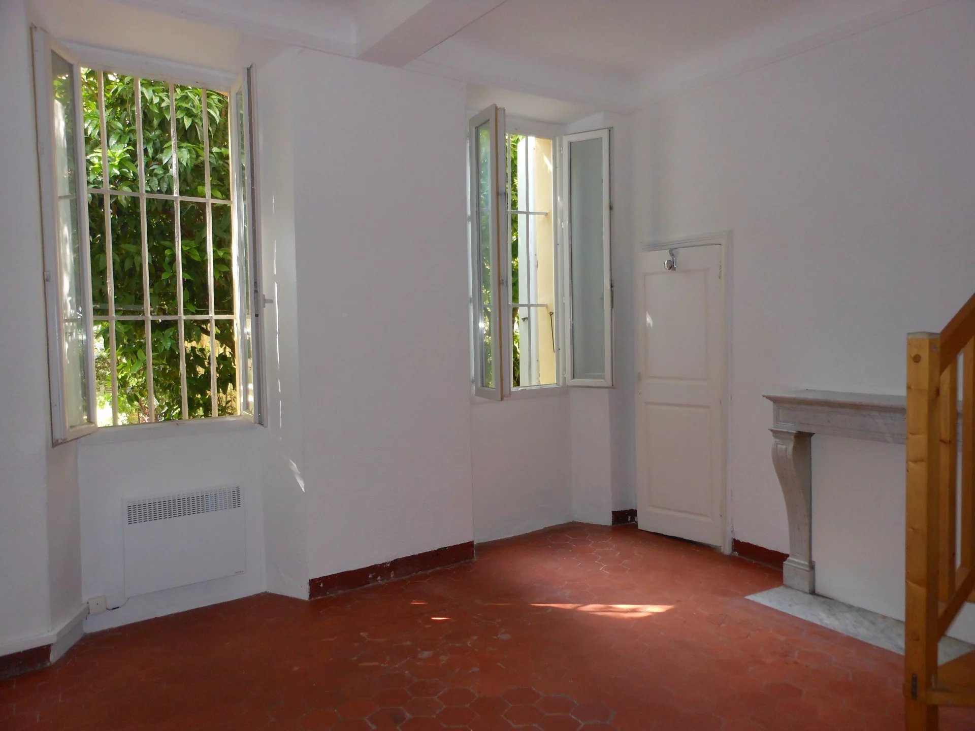 2 PIECES 51.23 M²