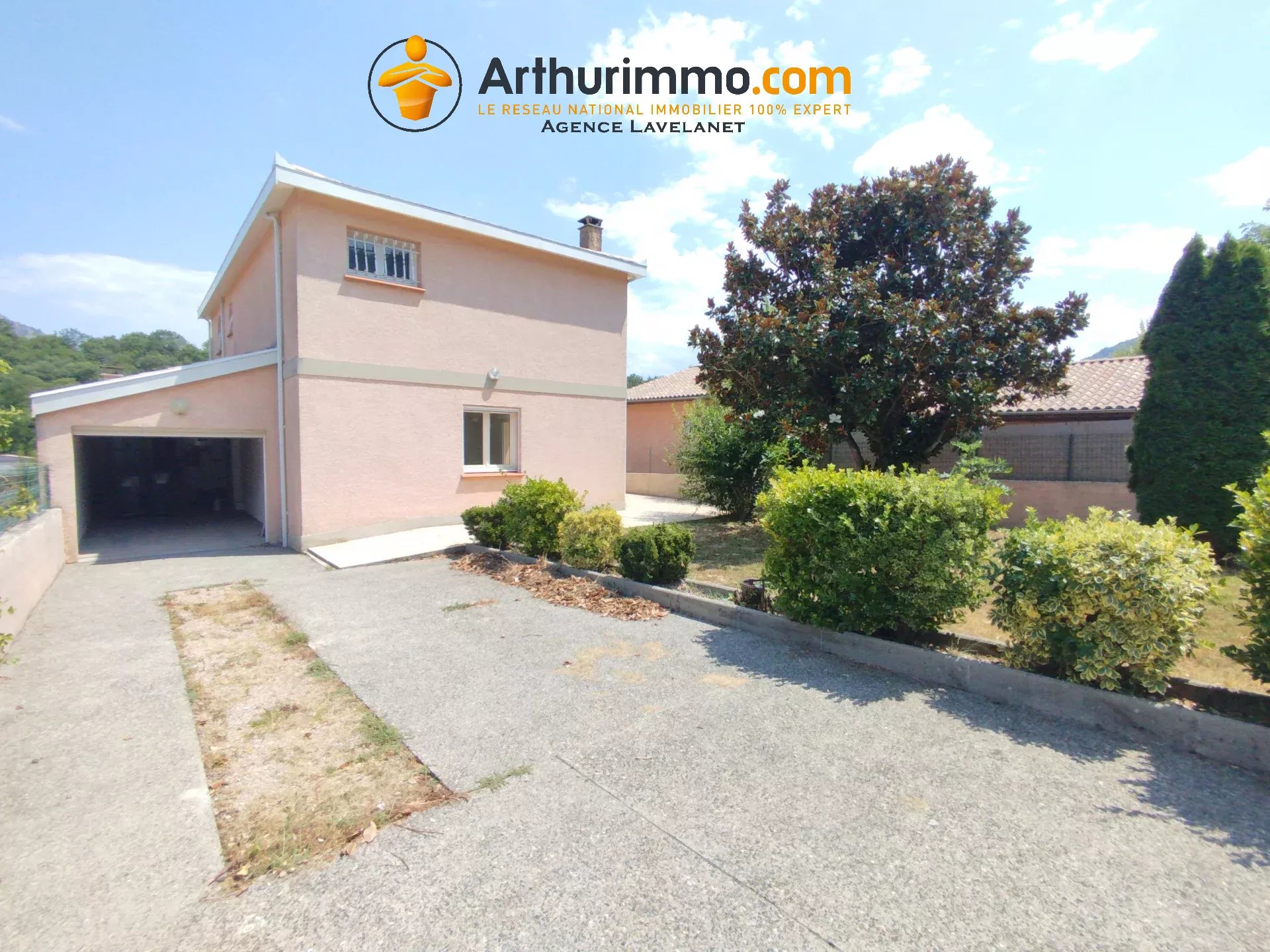 Agence immobilière de 