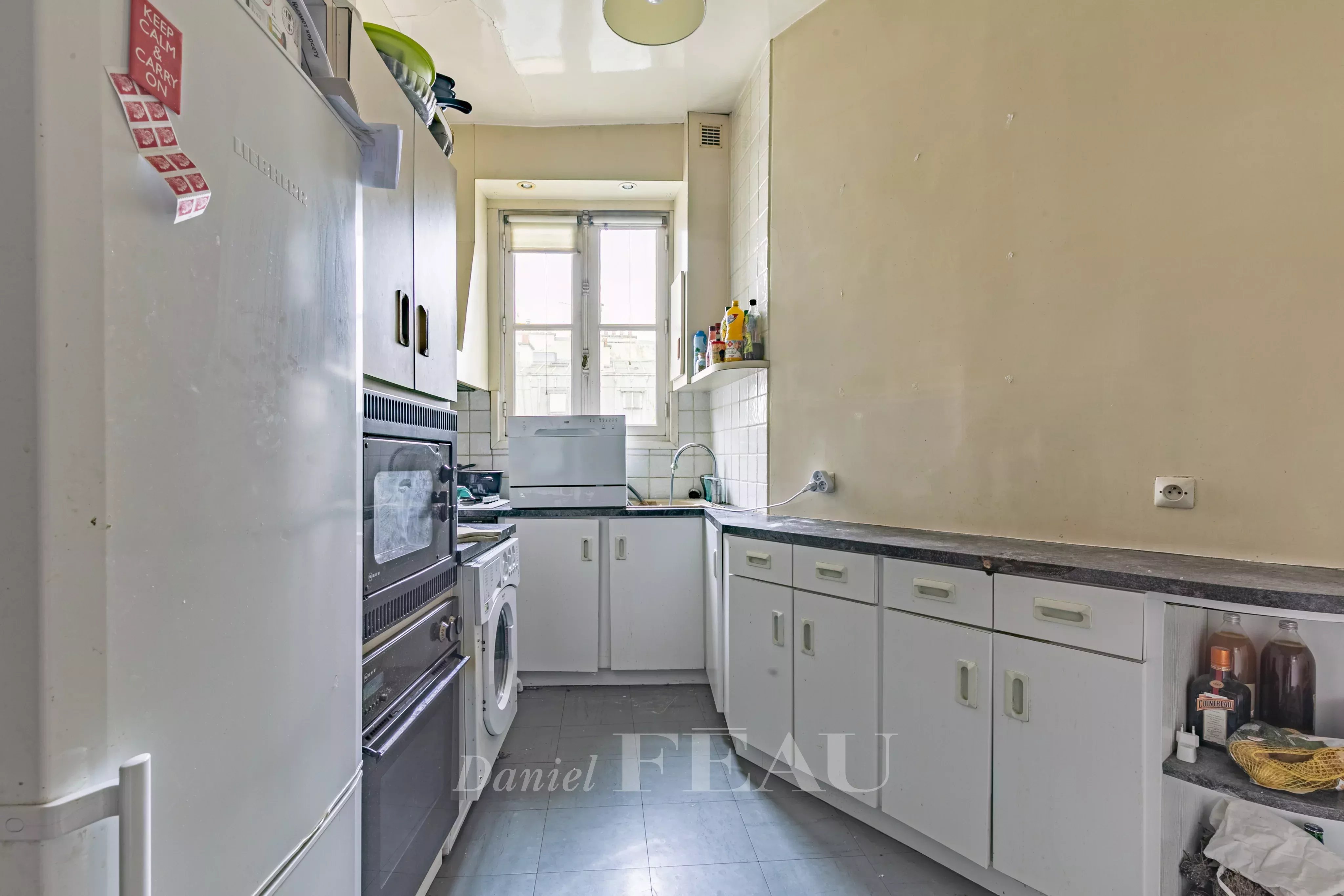 Sale Apartment Paris 4th