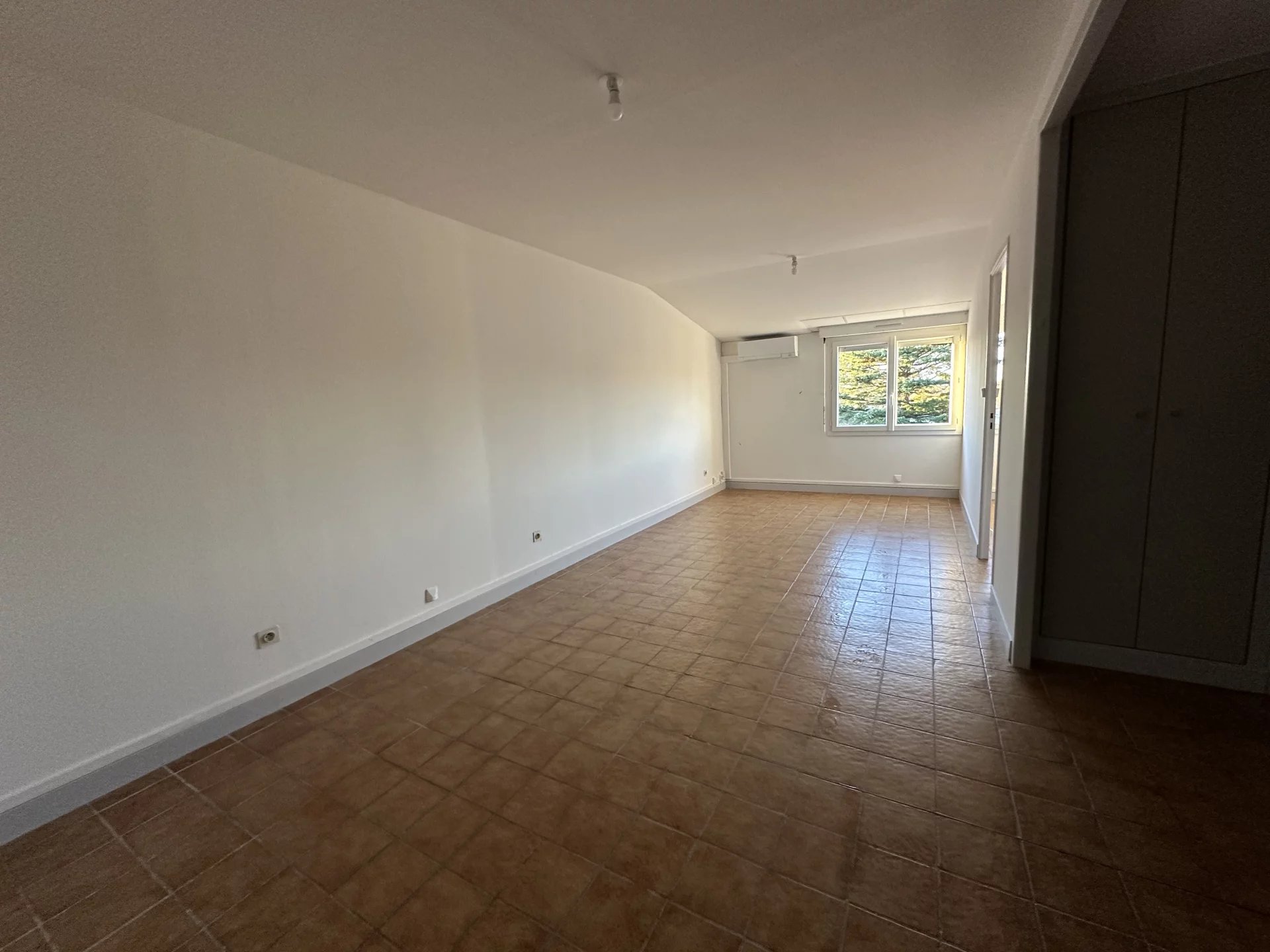 Location Appartement Saint-Hilaire-de-Brethmas
