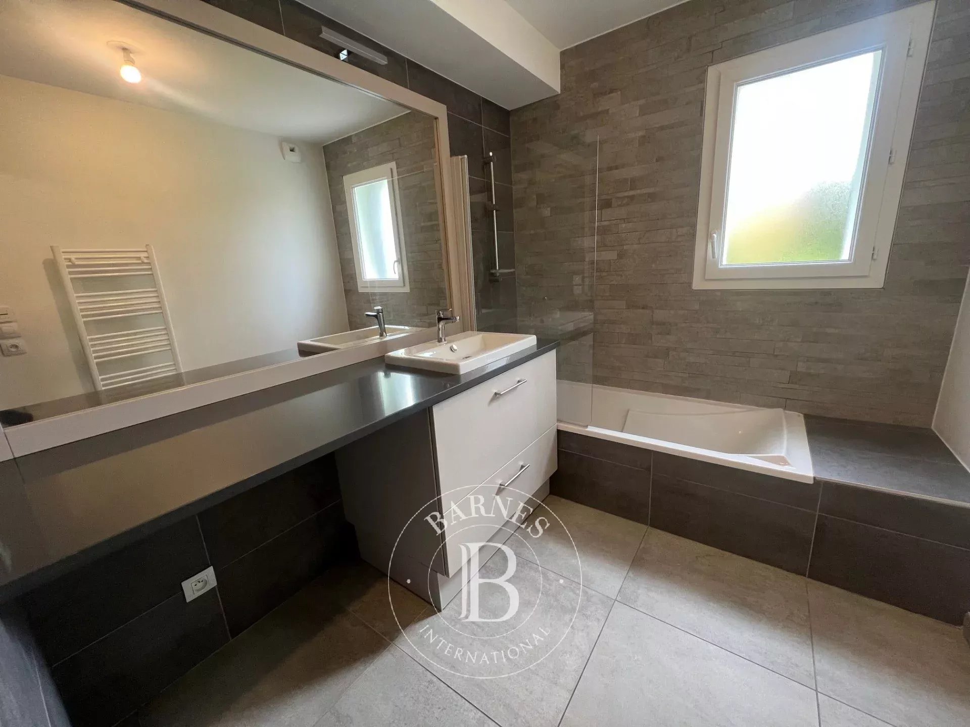 Daire Annecy - picture 5