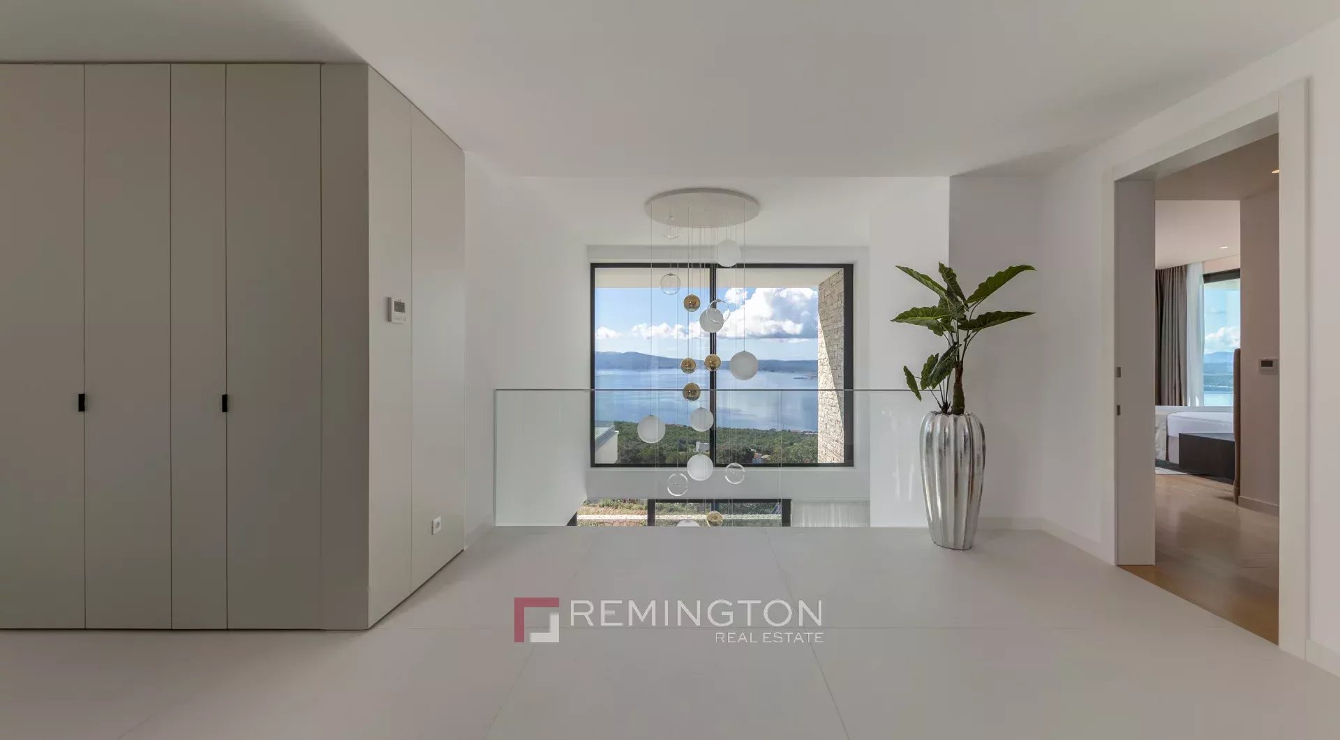 5 Bedroom Villa/Townhouse's Image 8