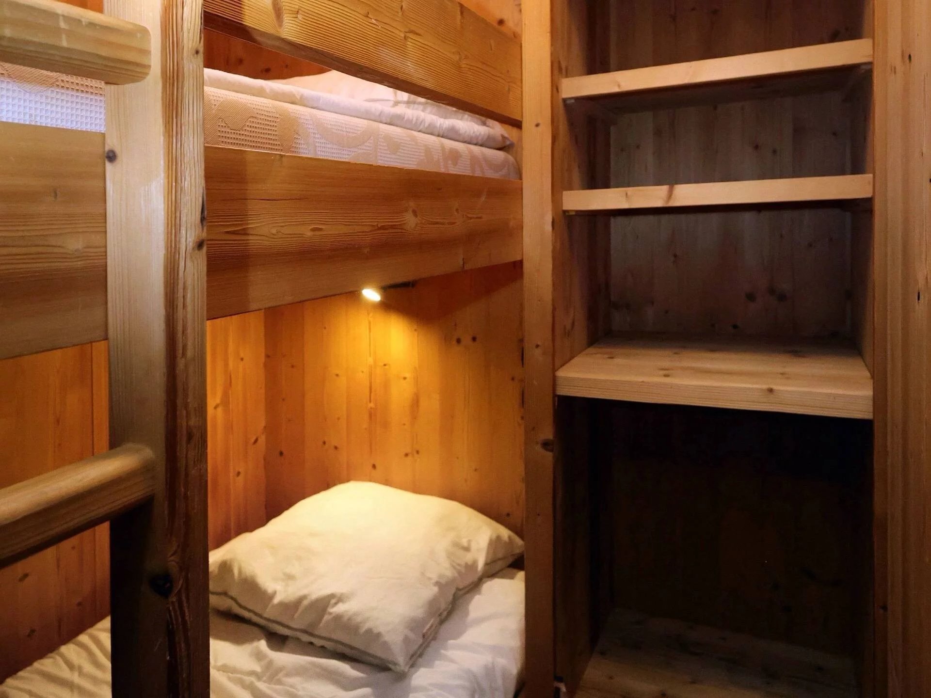 ALBA 52 - Appartement spacieux 10 personnes